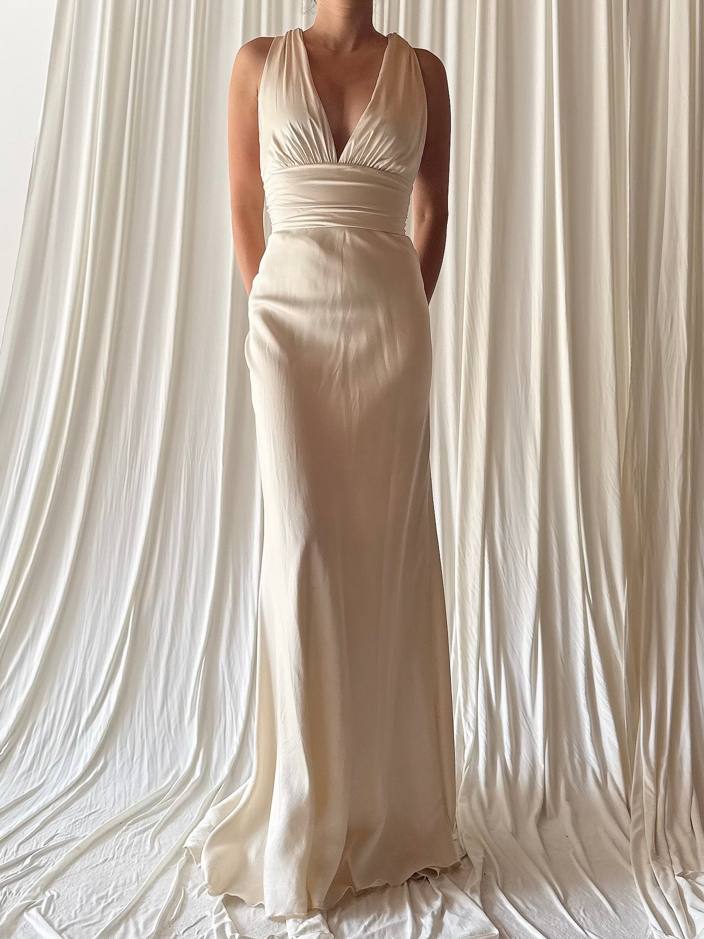 Vintage Plunging Silk Gown - XS