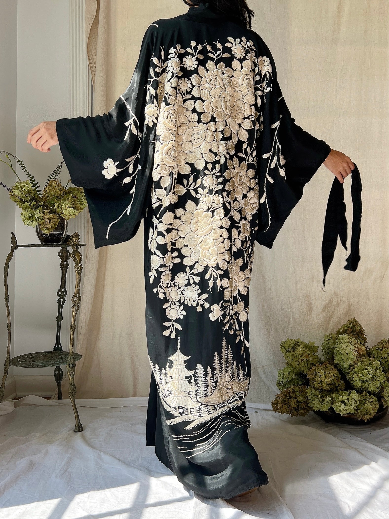 Antique Silk Embroidered Kimono - OSFM