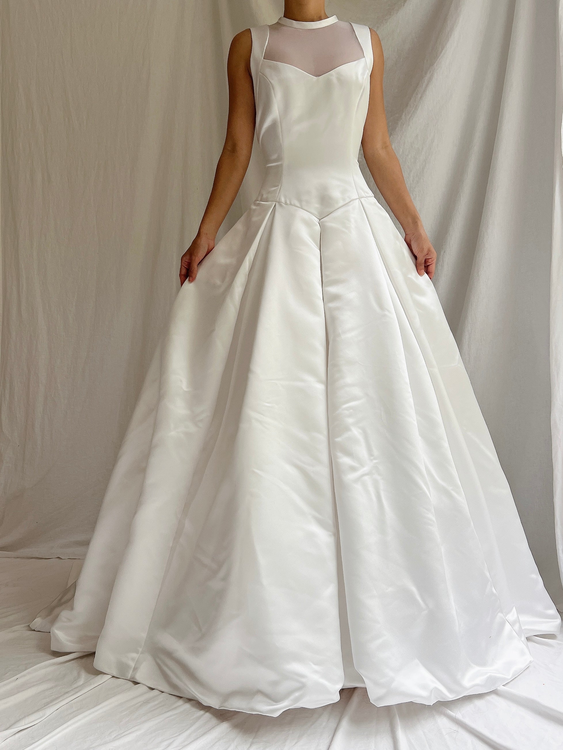 Vintage White Satin Illusion Gown - M/8