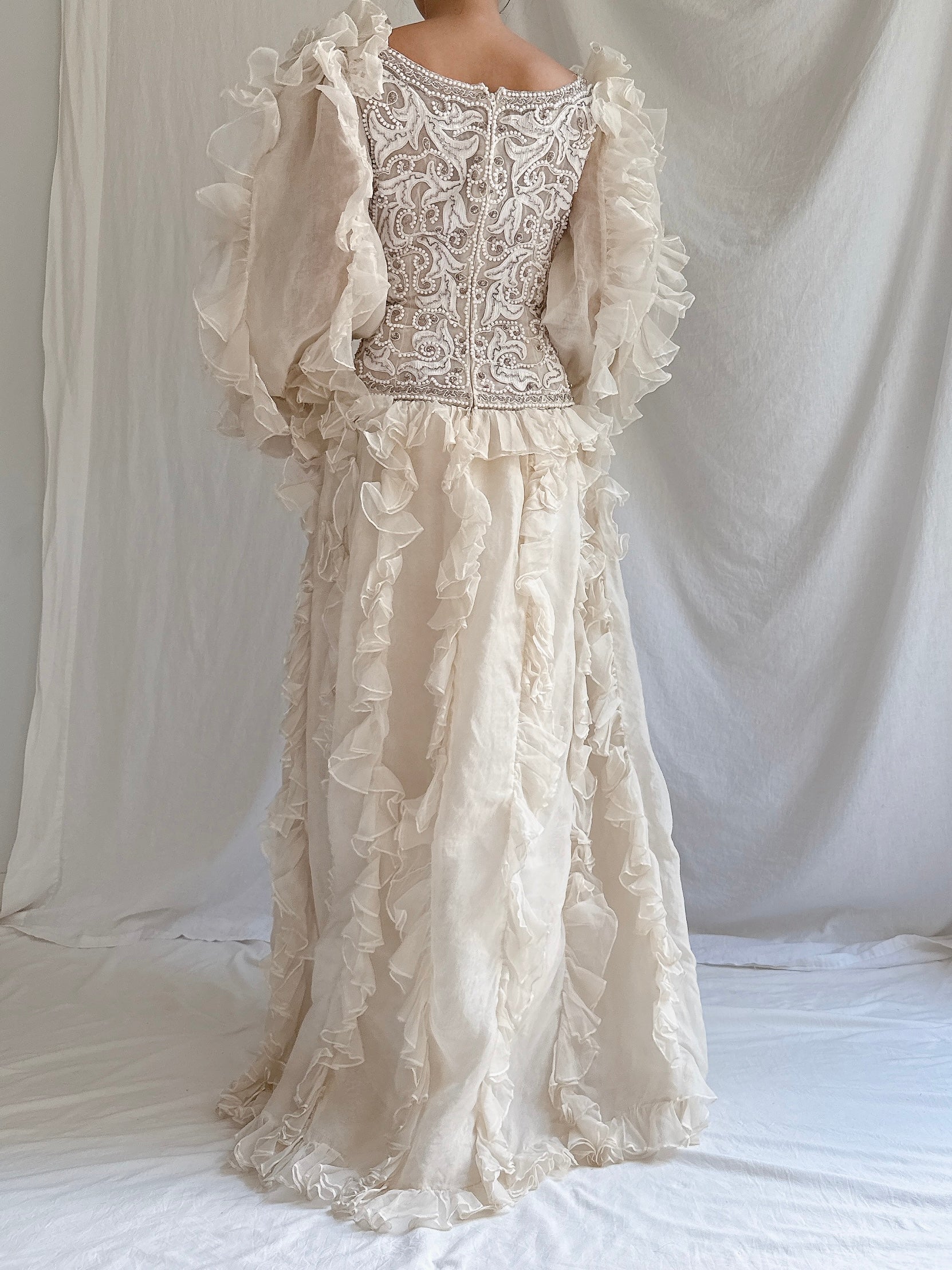 Vintage Oscar de la Renta Silk Organza Embellished Gown - M