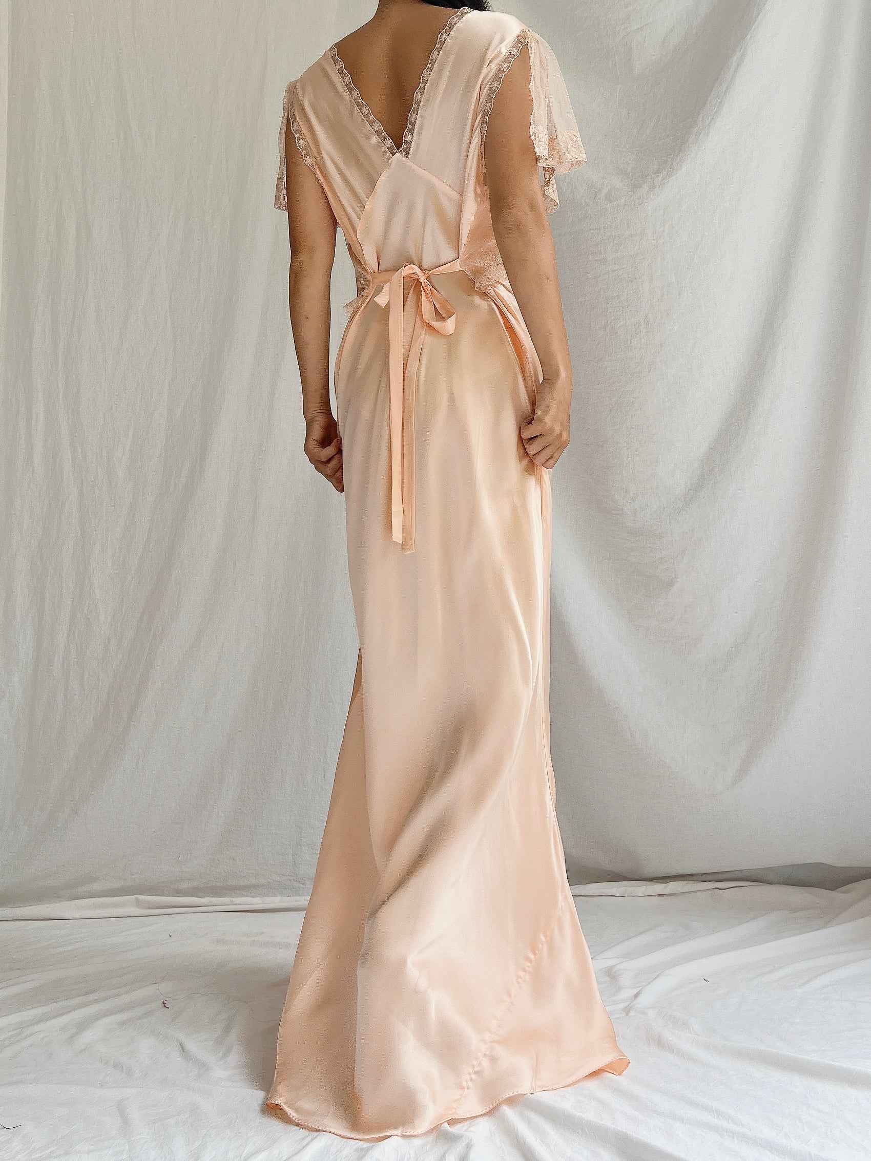 1930s Peach Silk Slip Dress - S