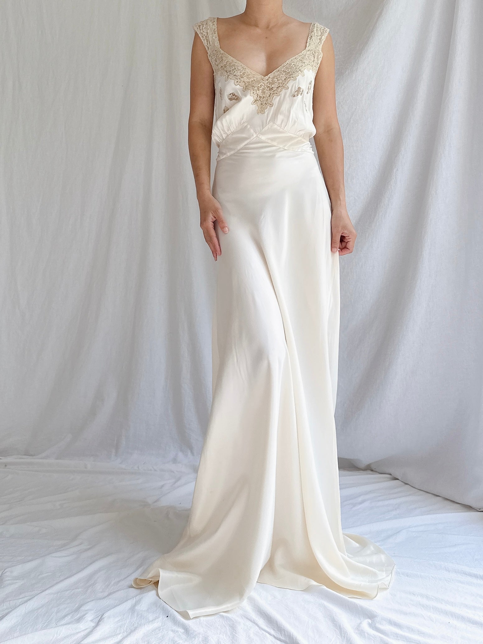 1930s Satin Lace Slip - M