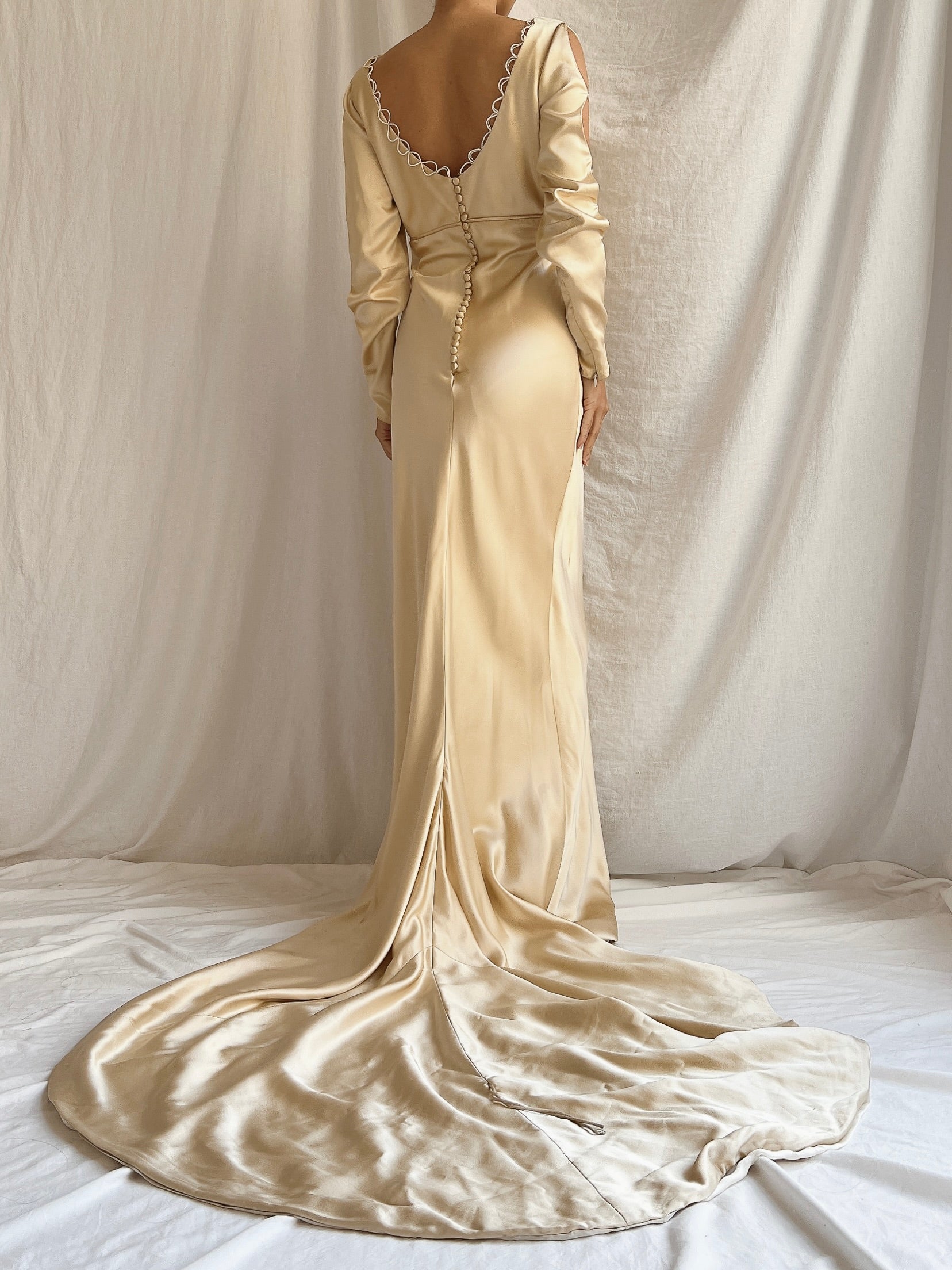 Vintage Gold/Champagne Silk Gown with Veil - S/M