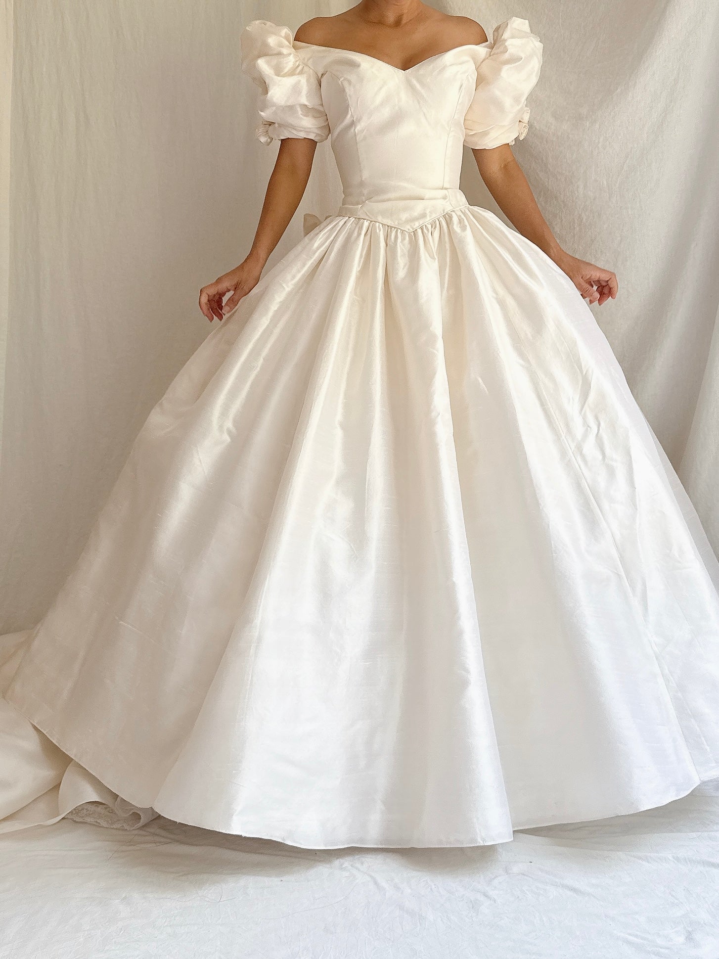 Vintage Puff Sleeve Dress - S