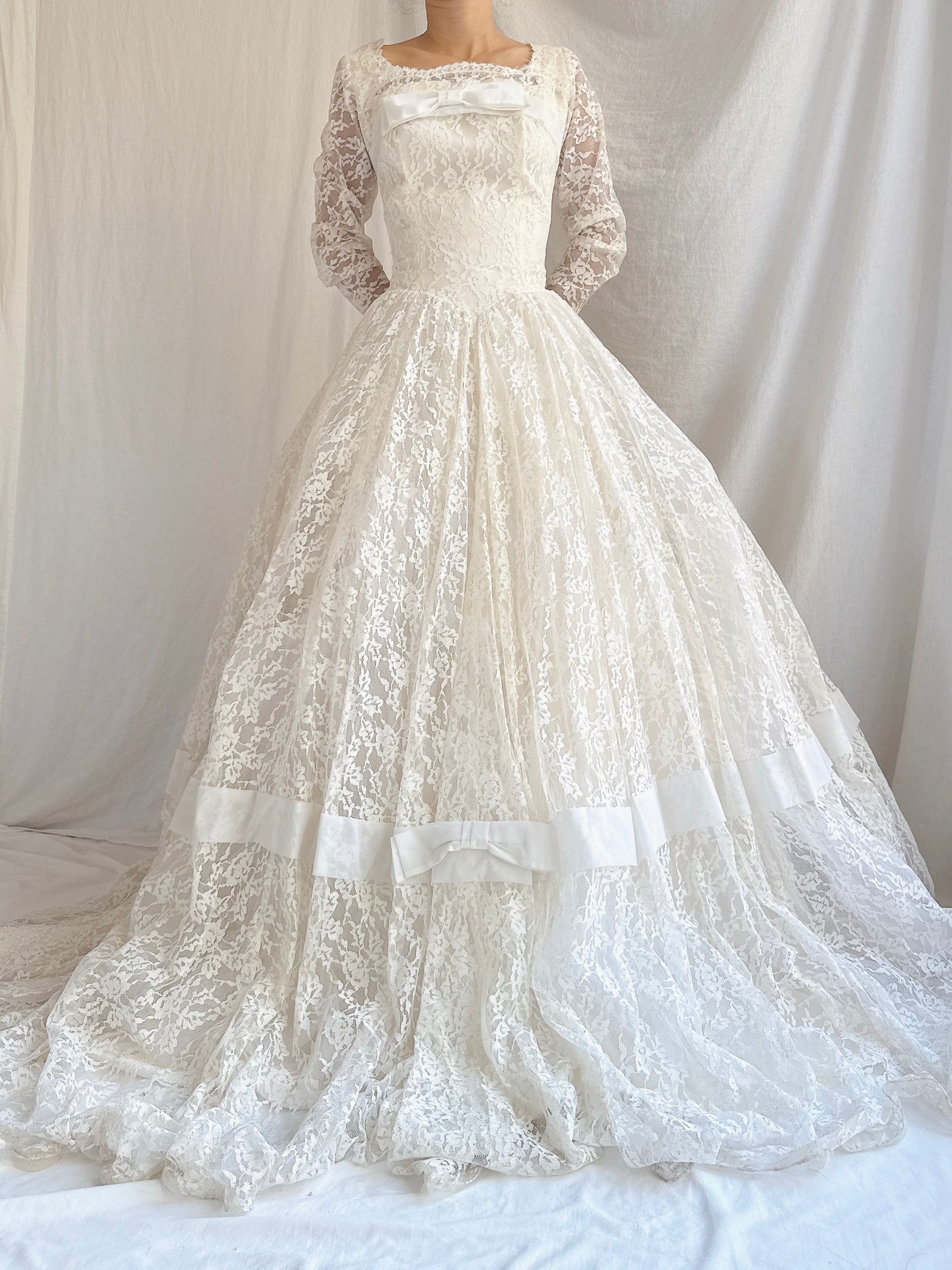 1950s Lace Long Sleeve Gown - S