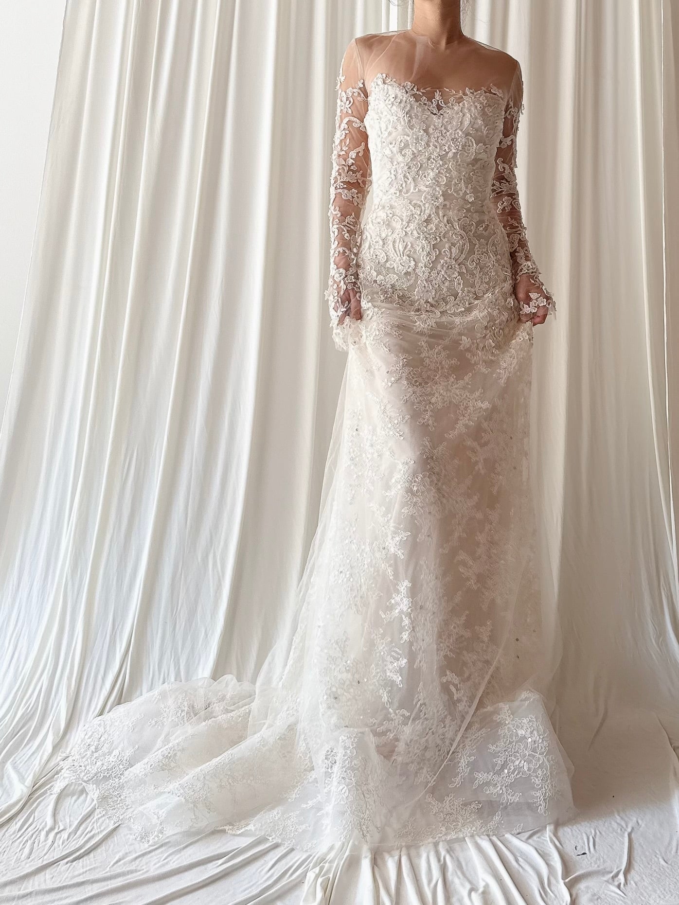 00 Reem Acra Lace Tulle Gown with Veil - XS
