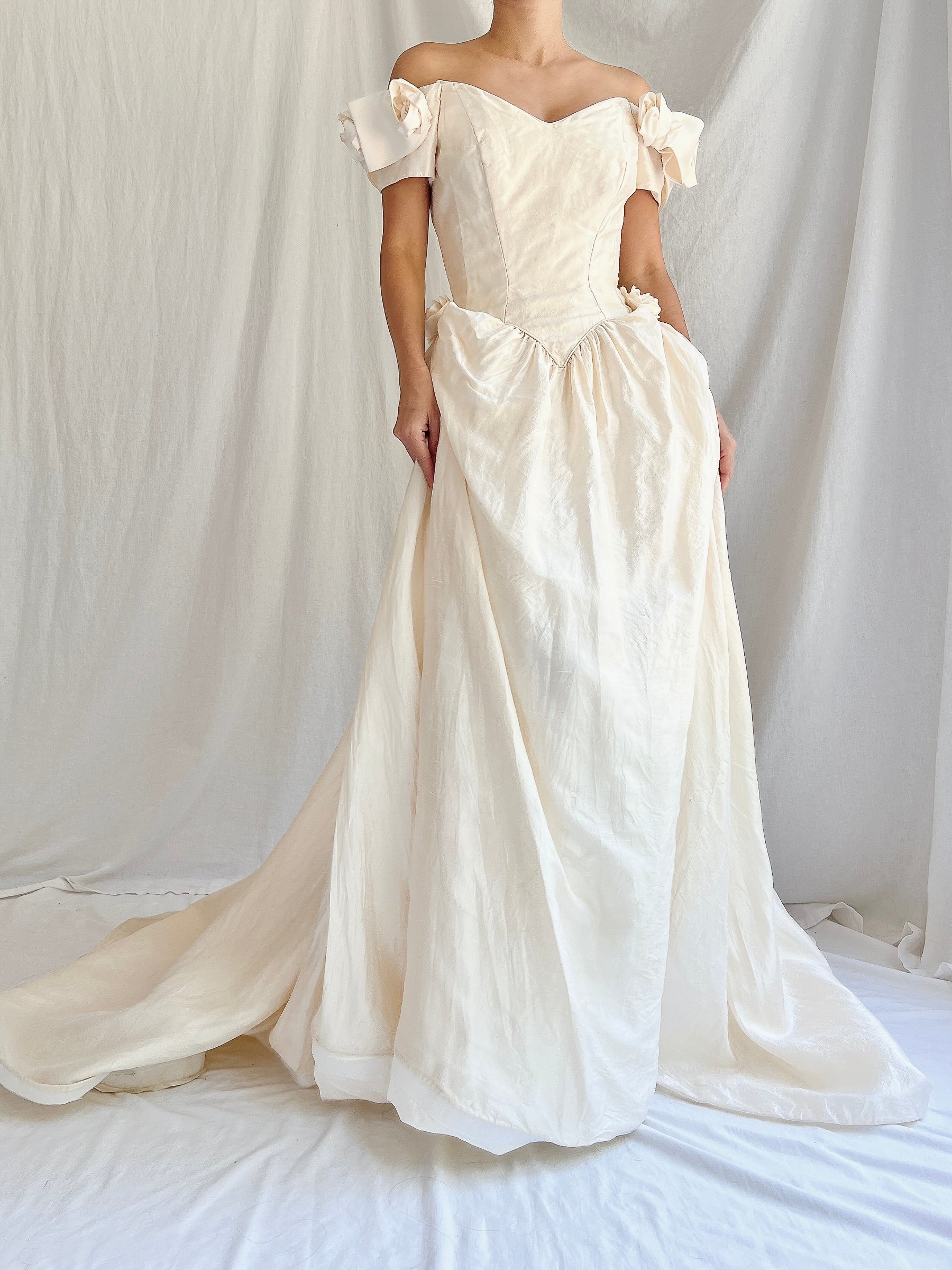 1980s Raw Silk Rosette Gown - XS