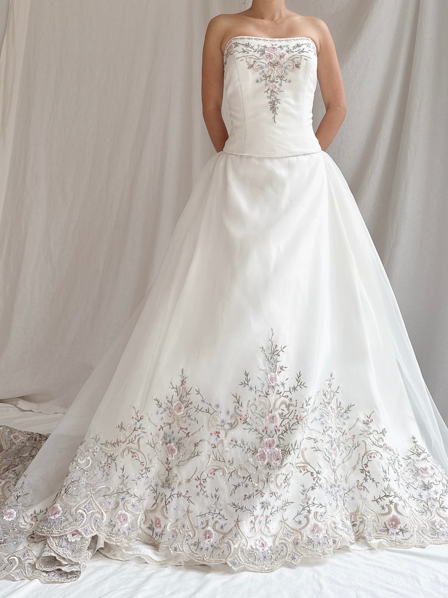 Vintage Embroidered 2-Piece Set - M/L 10