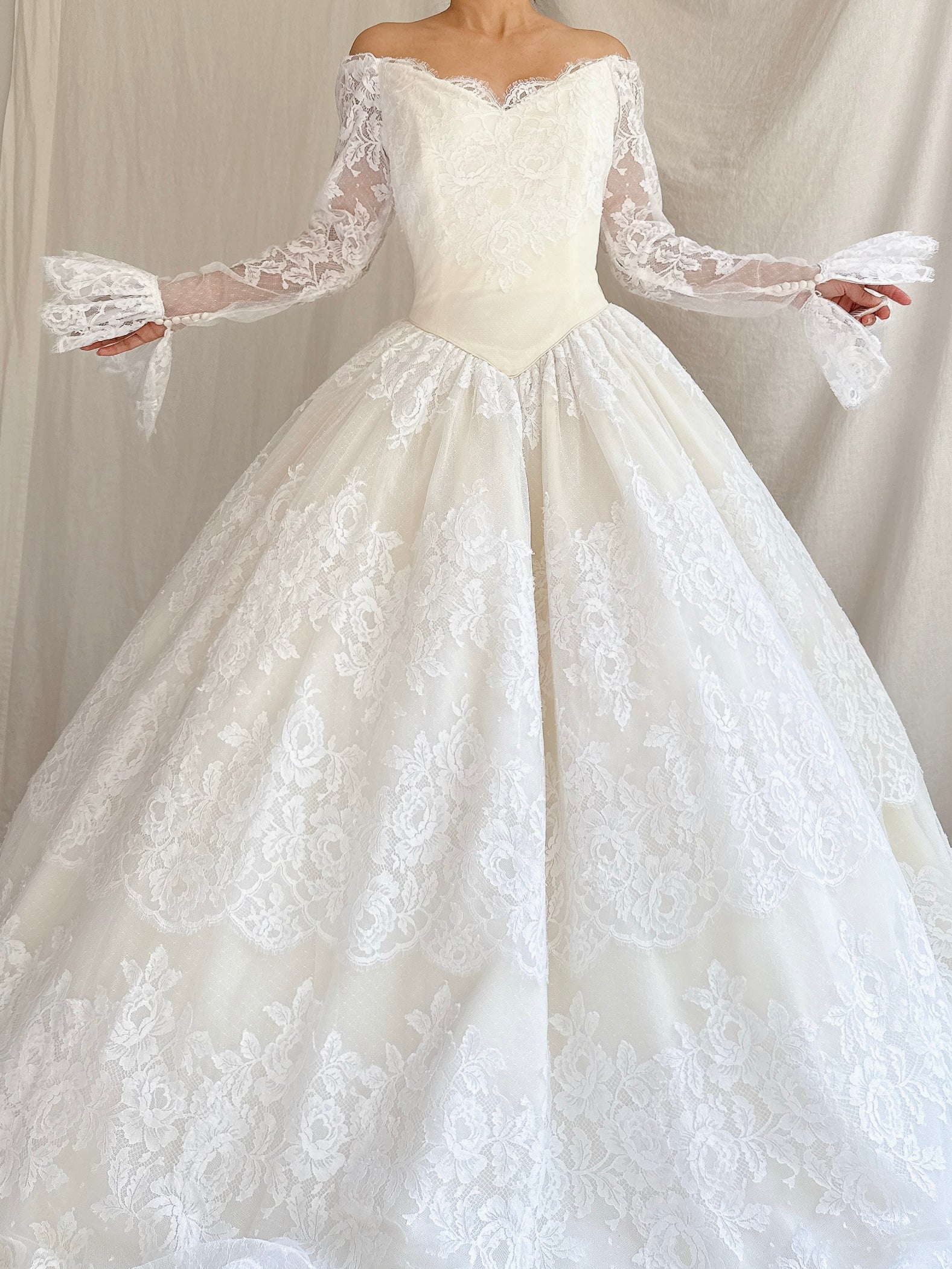 Vintage Lazaro Lace Basque Waist Gown - S