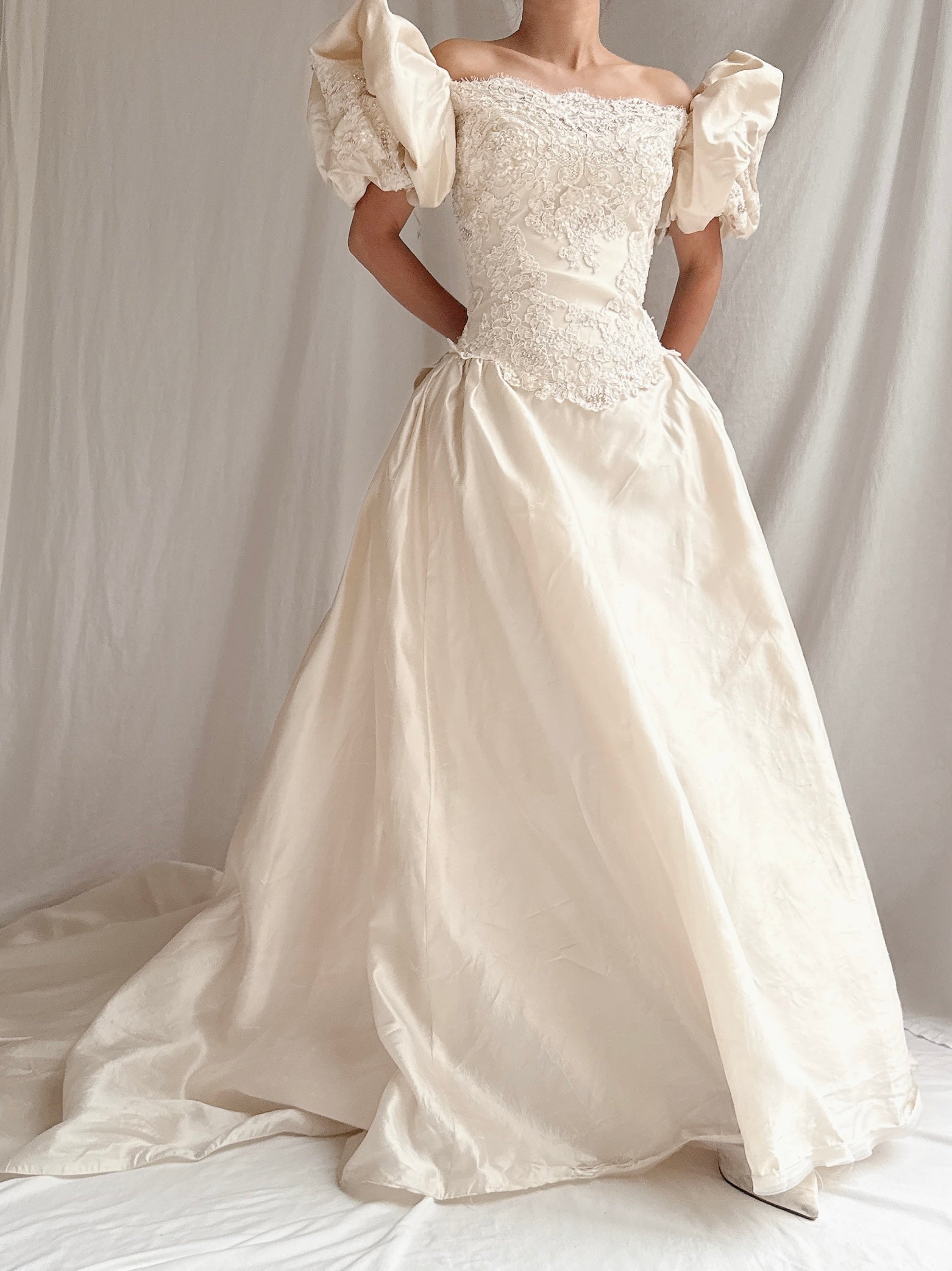 Vintage Silk Puff Sleeve Gown - S