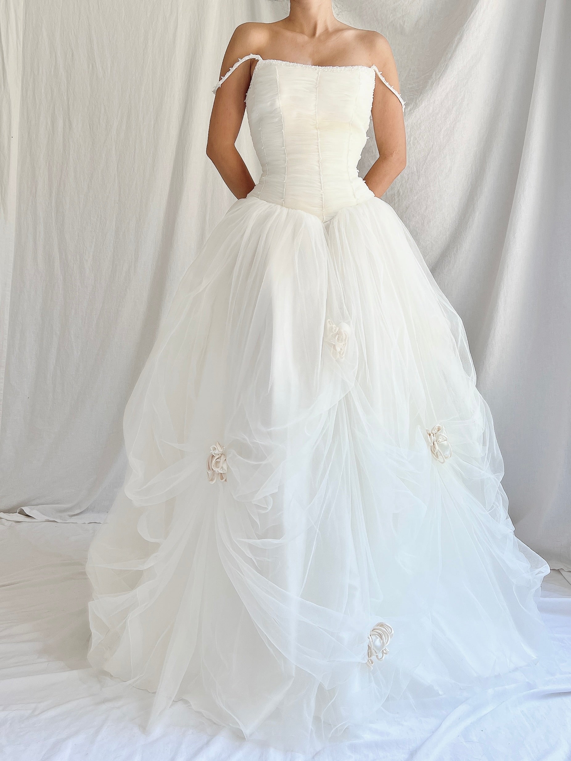 1990s Tulle Ruched Gown - S/8