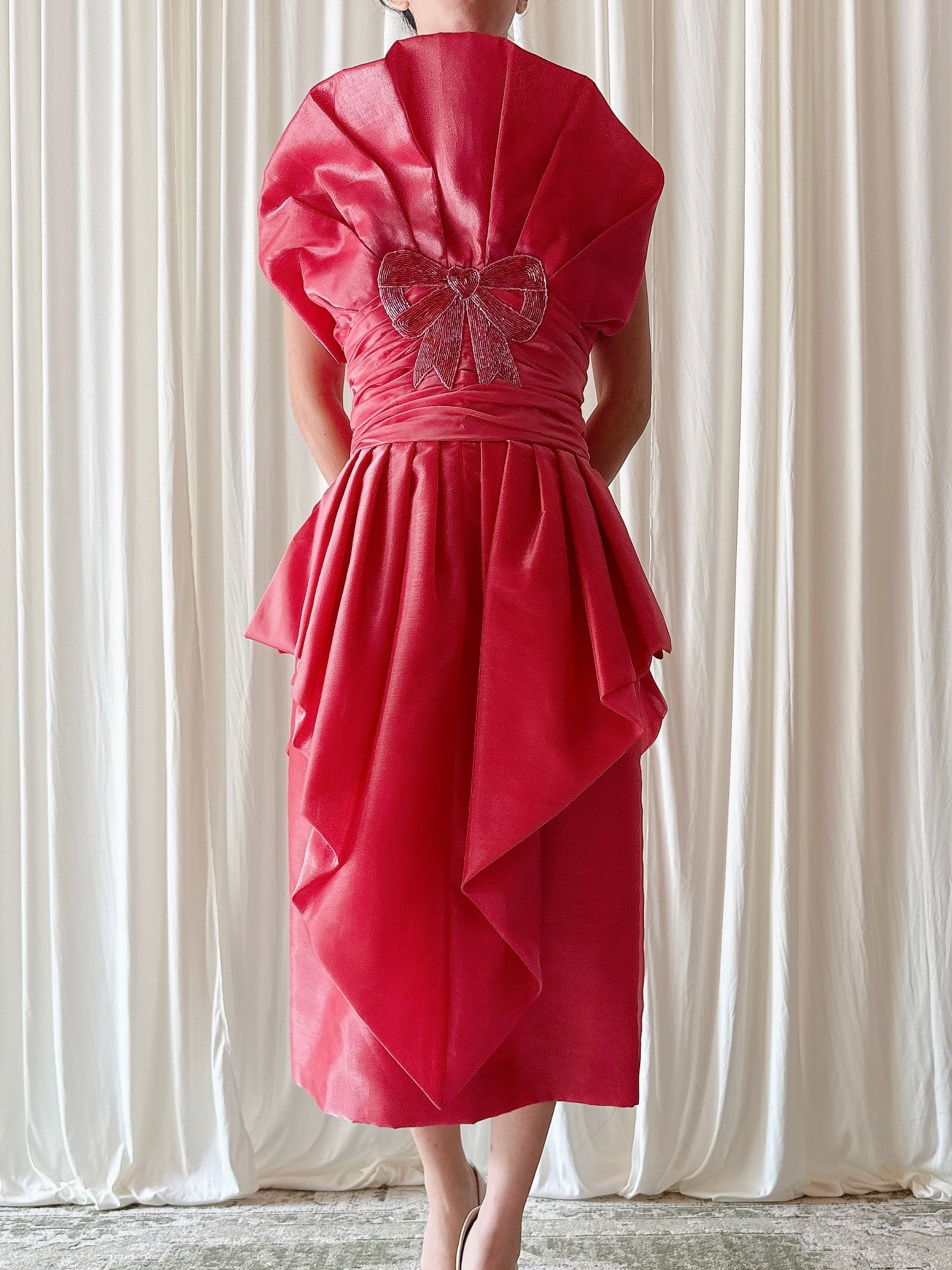 Vintage Victor Costa Coral Dress - Size 27”