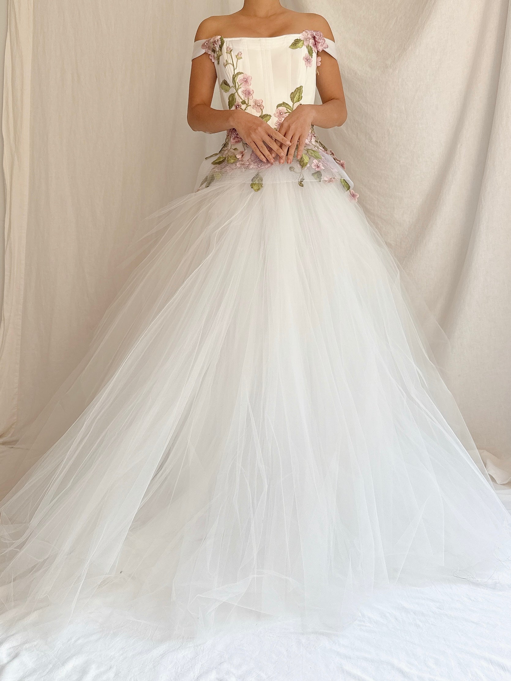 00 Juan Carlos Pinera Tulle Bustier Gown - XXS/00