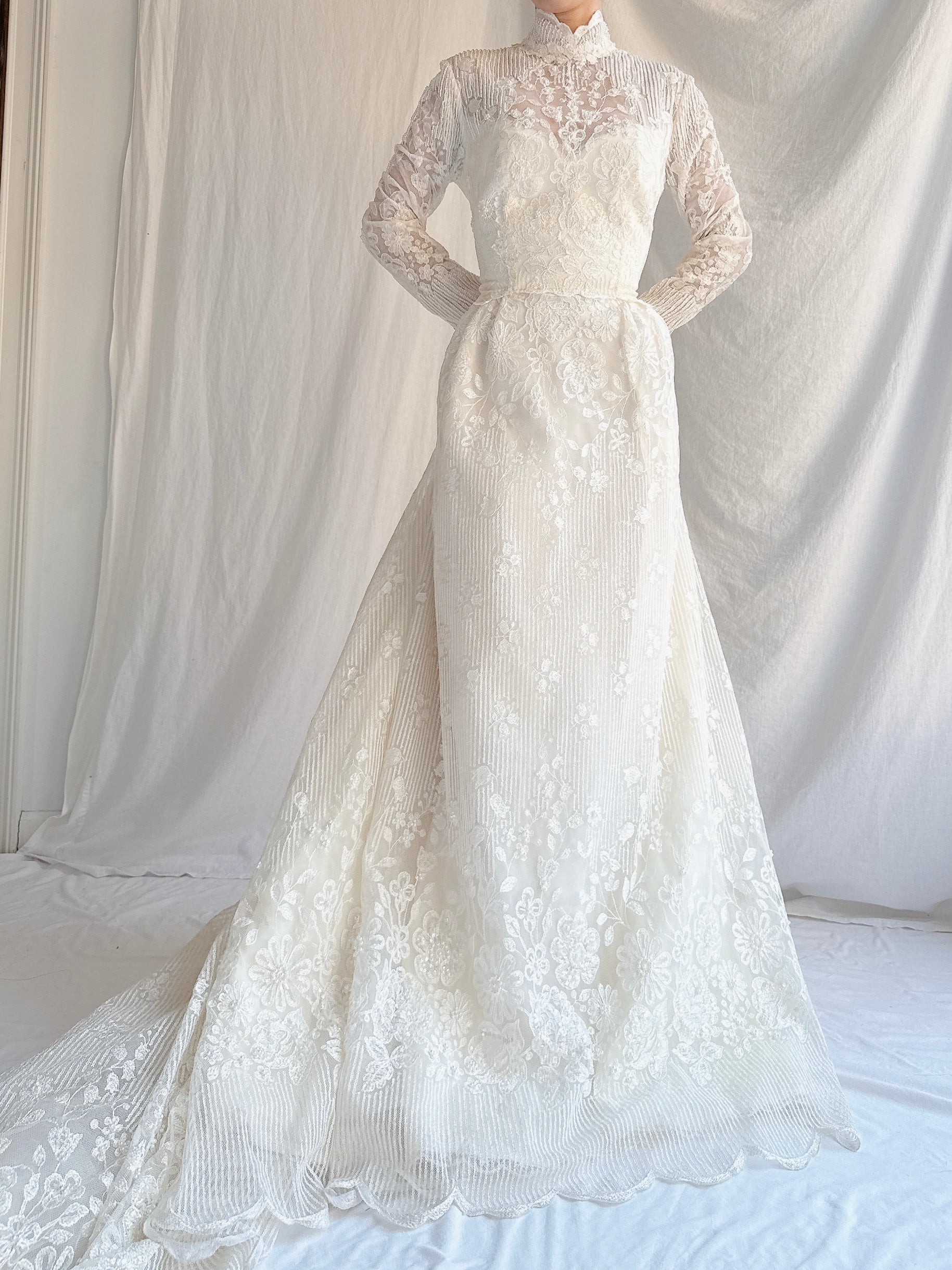 Vintage Embroidered Beaded Lace Gown - S