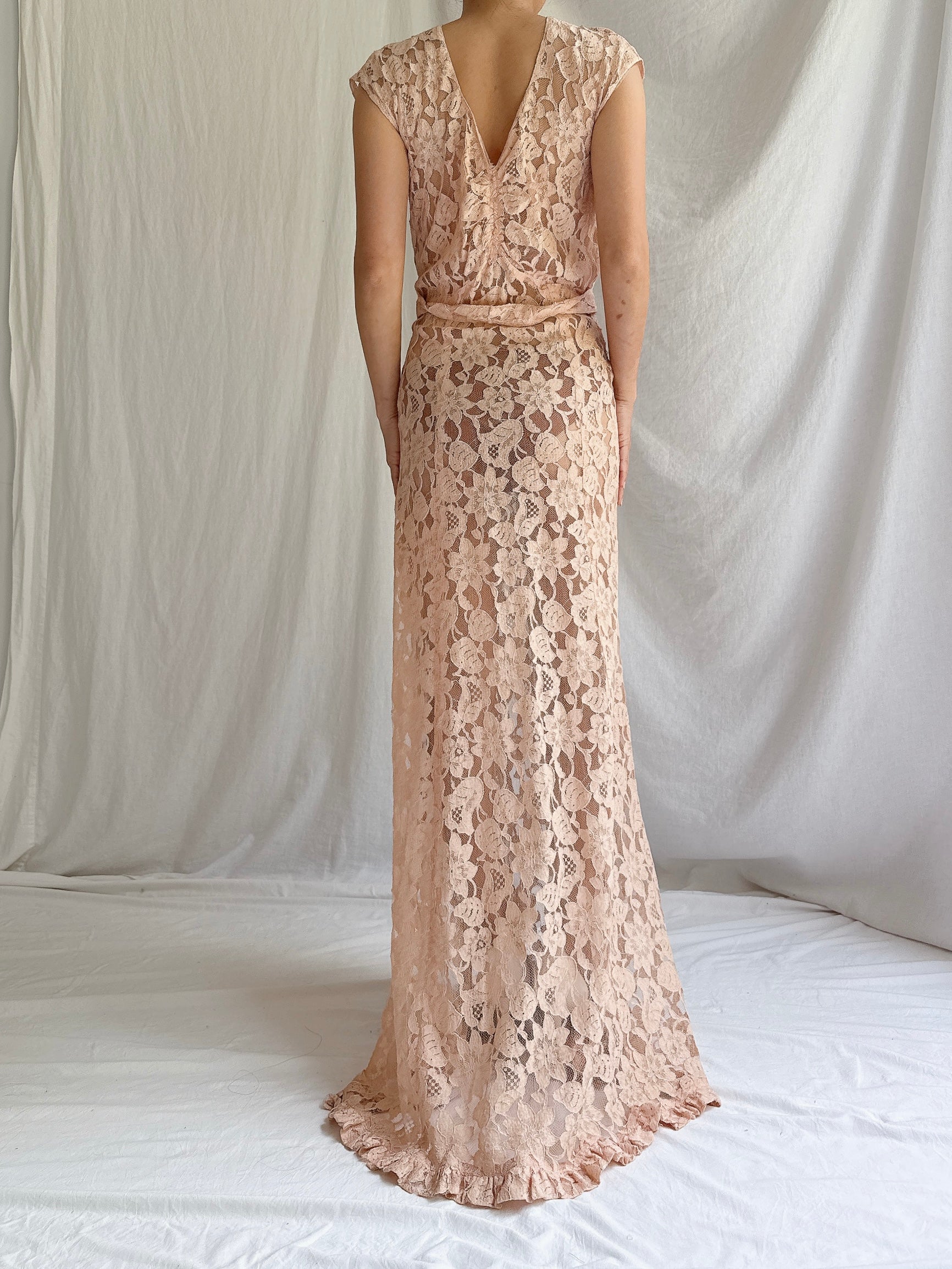 1930s Peach Lace Gown - XS/S