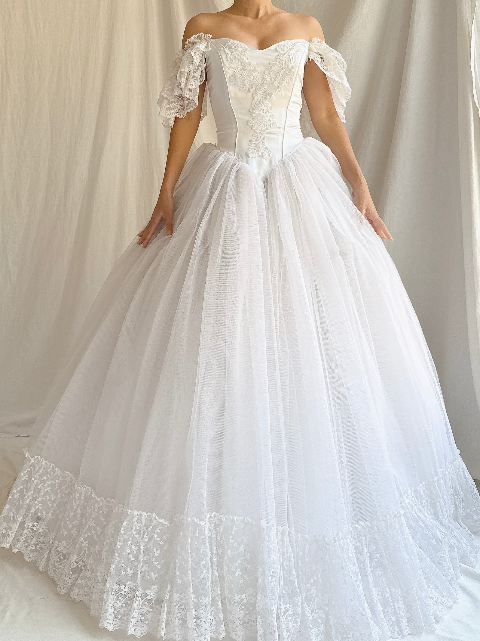 Vintage Tulle Off-the-Shoulder Gown - S