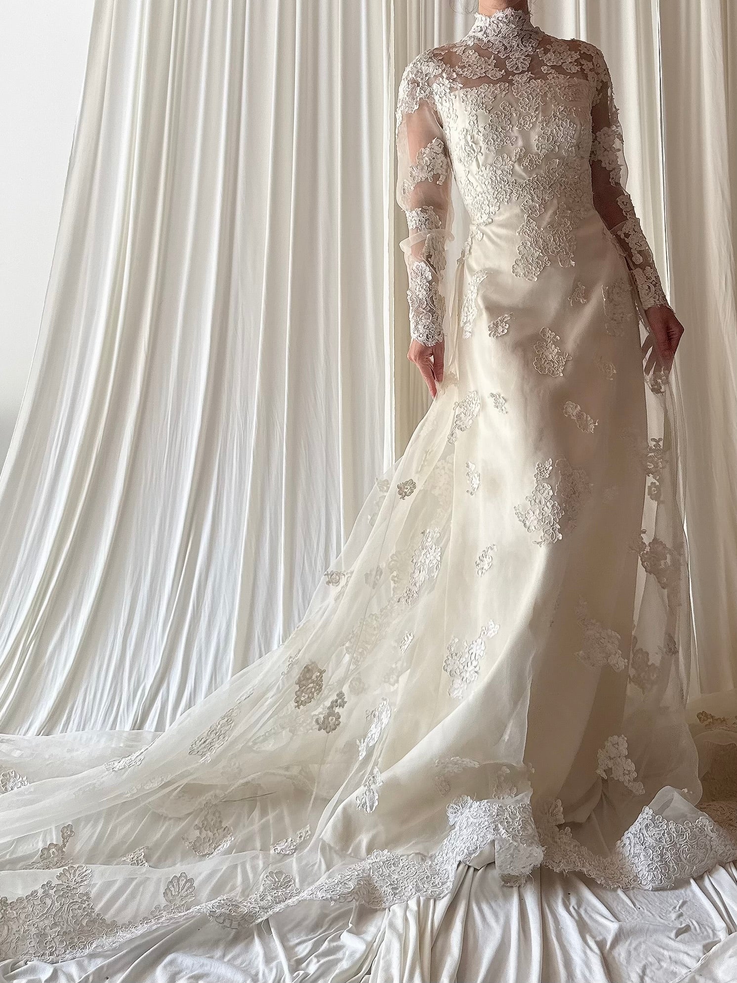 1960s Tricot Lace Dress - XS