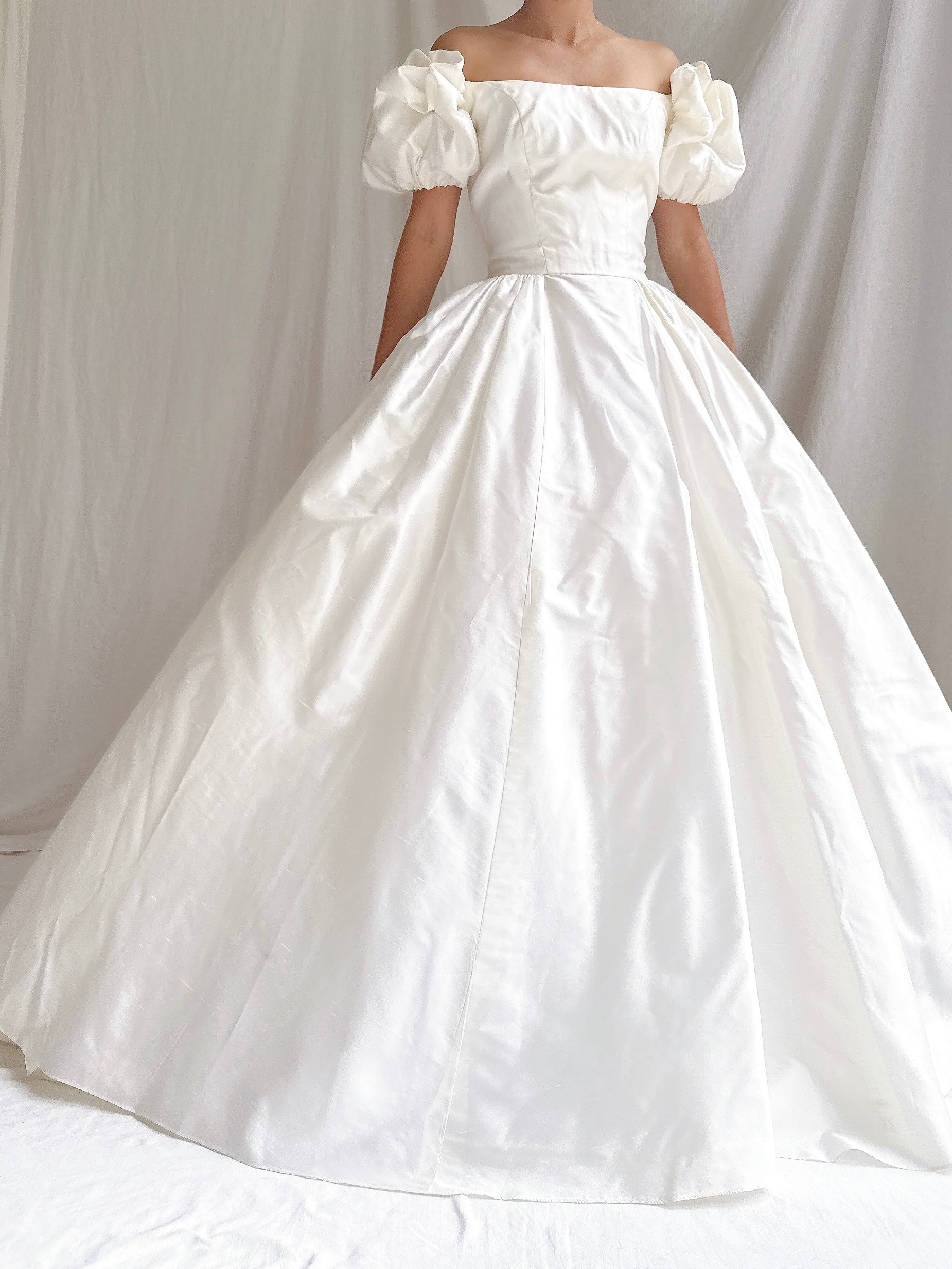 Vintage Silk Off-the-Shoulder Gown - XS