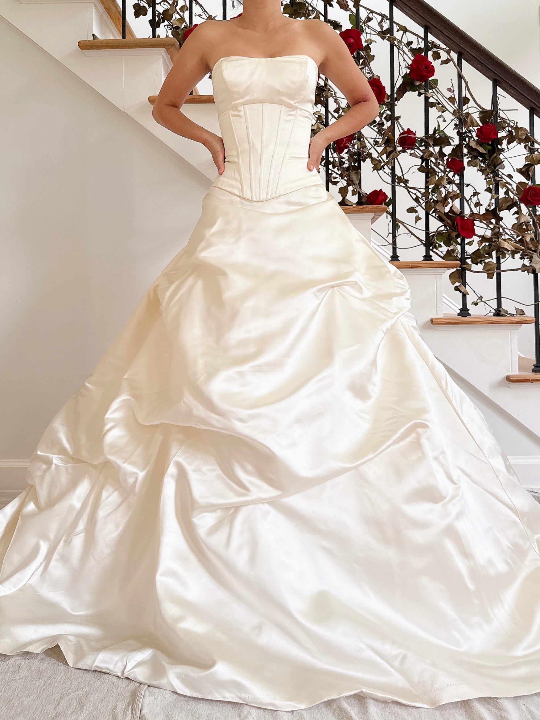 00 Ines Di Santo Silk Gown - L
