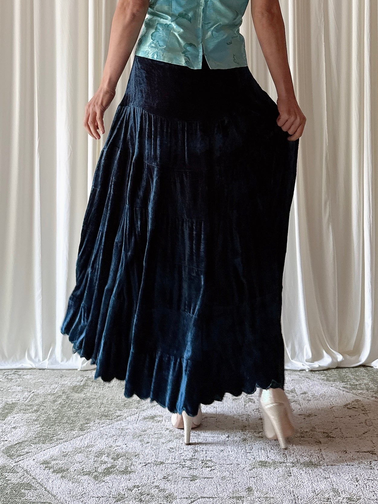Vintage Serena Kay Blue Velvet Skirt - Waist 27”