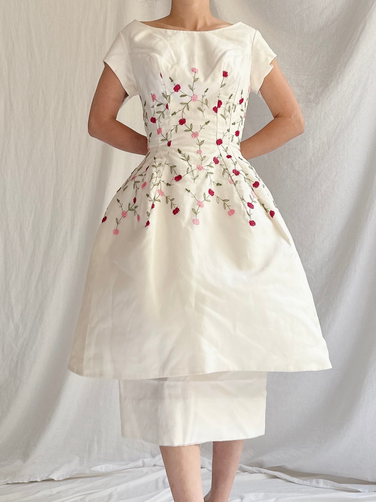 1960s Embroidered Peplum Dress - S