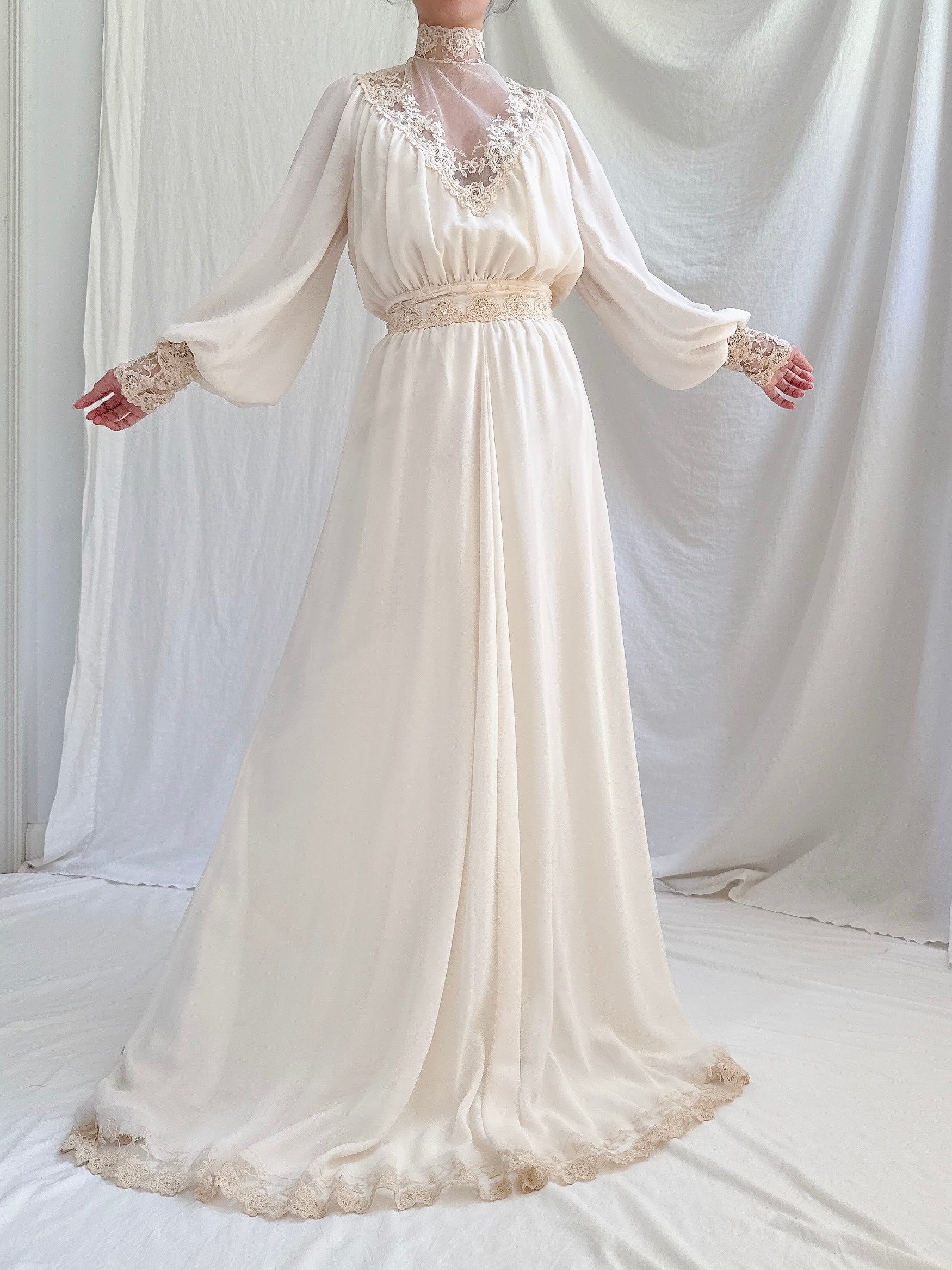 Vintage High-Neck Poet Sleeve Gown - S