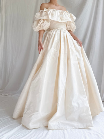1980s Silk Taffeta Puff Sleeve Gown - XXS