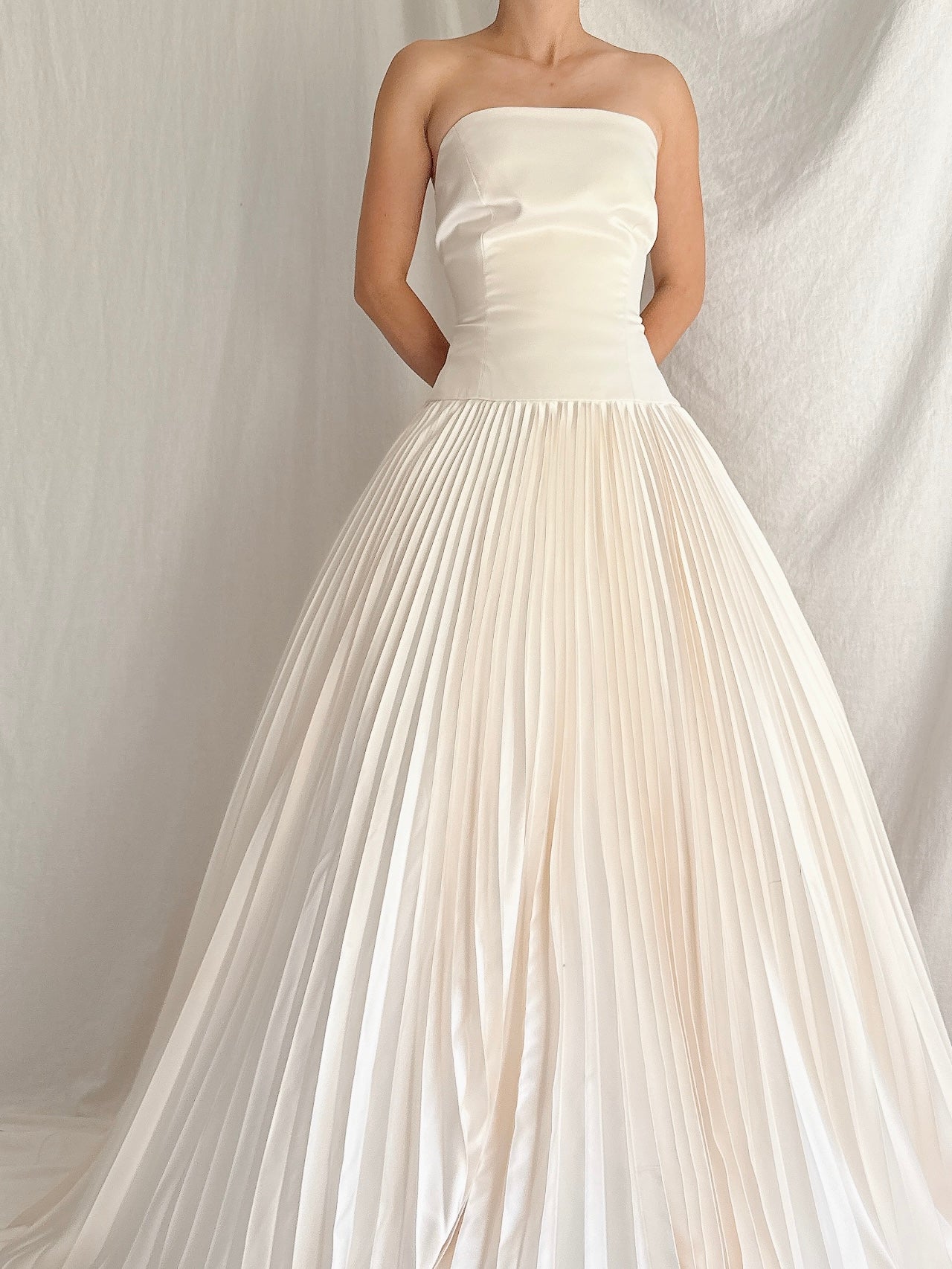 Vintage Lazaro Silk Pleated Gown - M/10