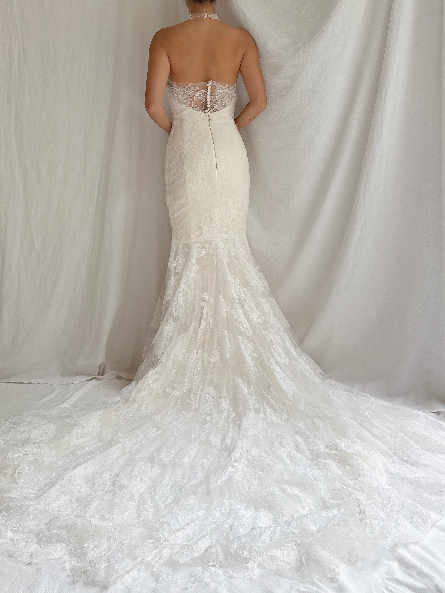 00 Vera Wang Silk Lace Gown - XXS/0
