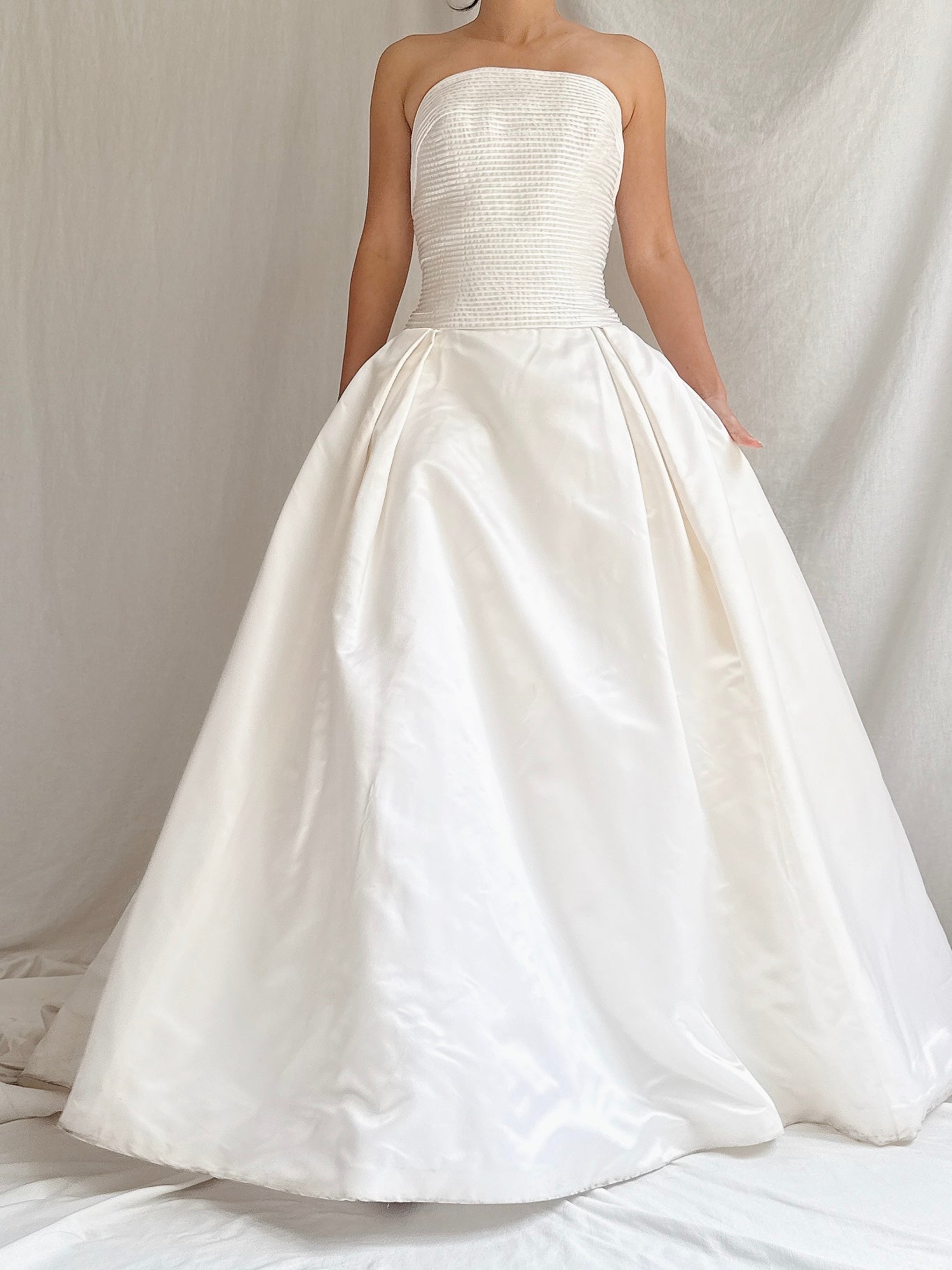 Vintage Sill Strapless Gown - S