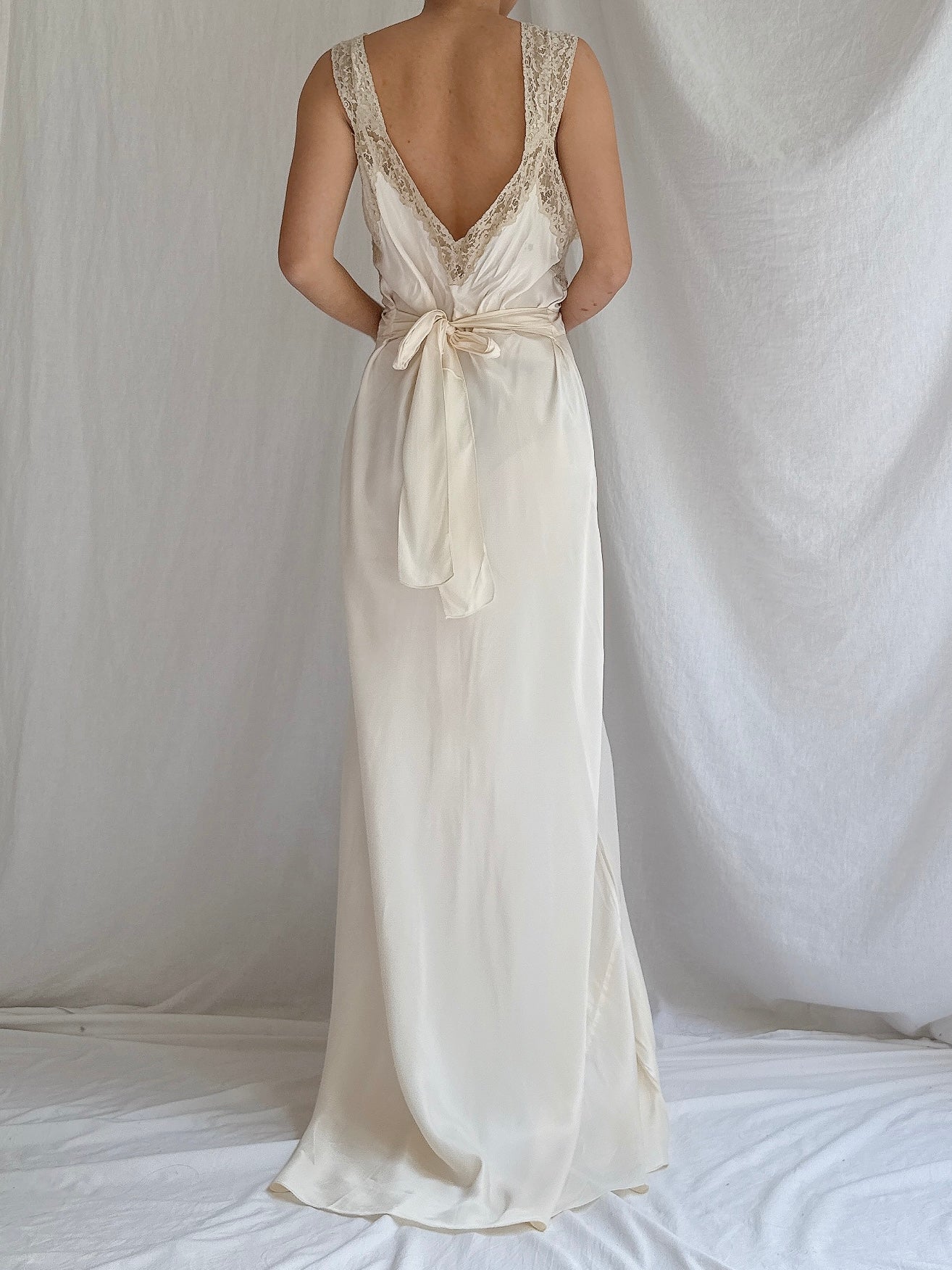 1930s Satin Lace Slip - M