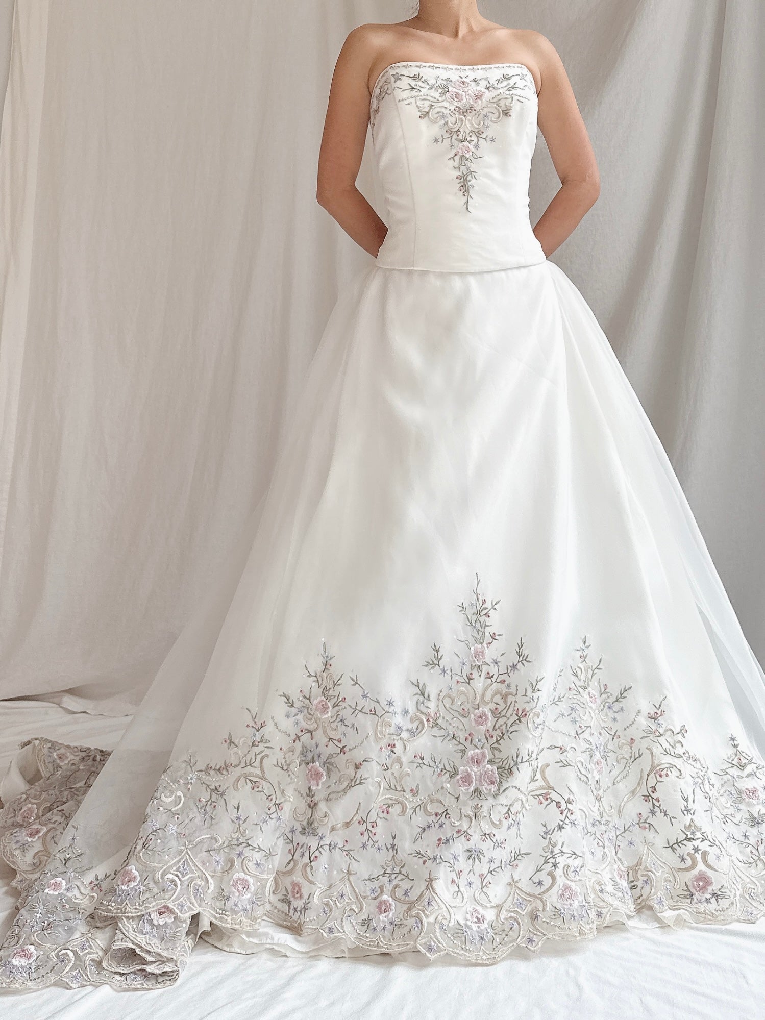 Vintage Embroidered 2-Piece Set - M/L 10