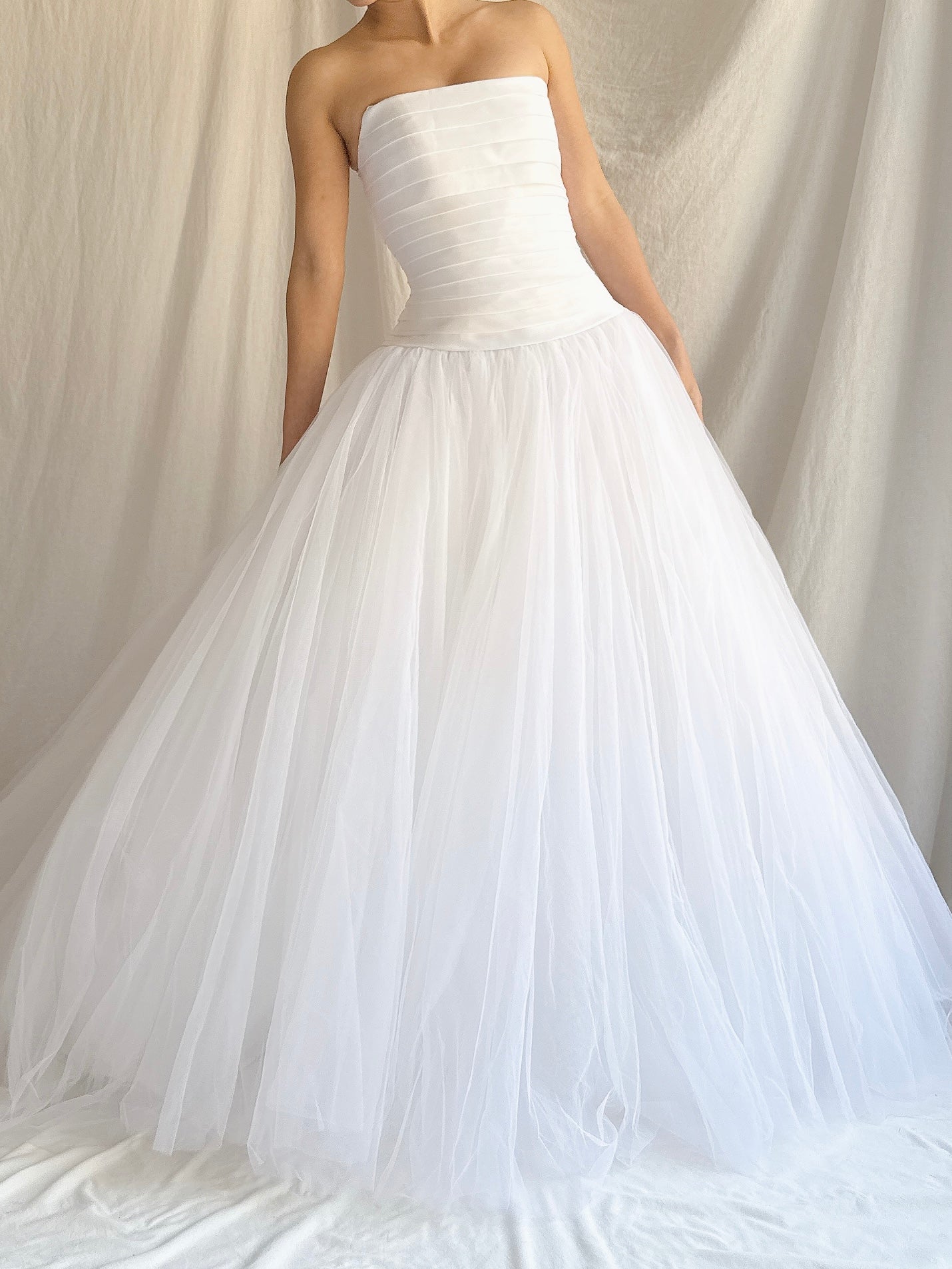 1990s Oleg Cassini White Tulle Gown - M/8