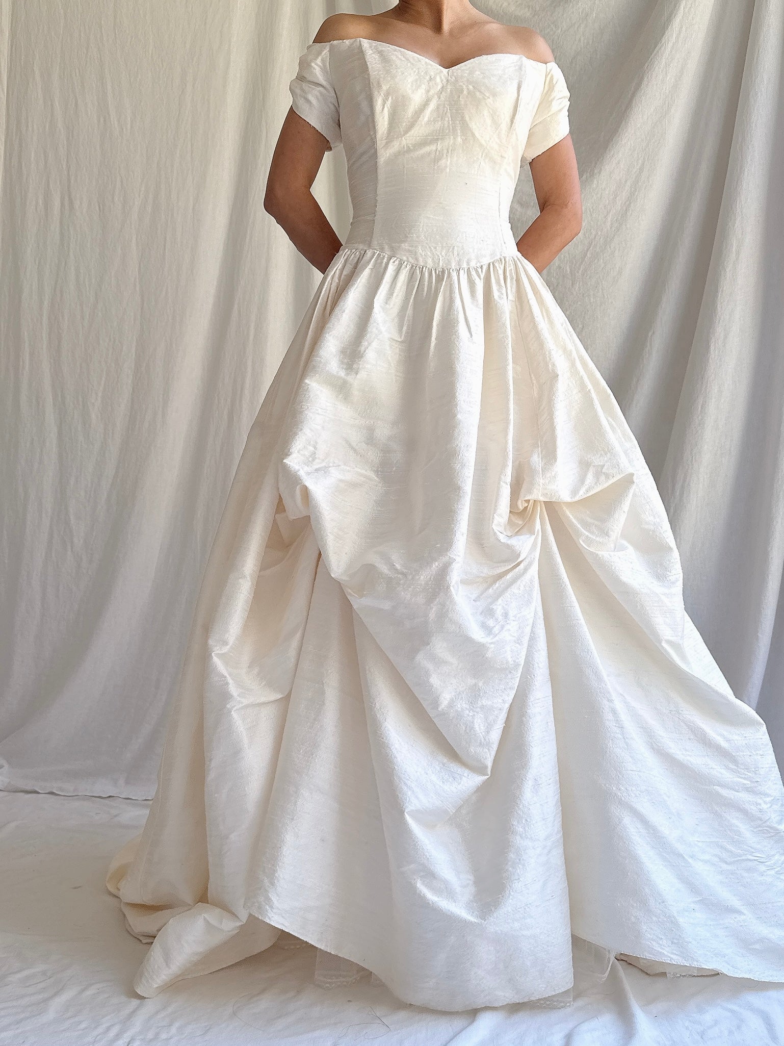 Vintage Raw Silk Off-the-Shoulder Dress - M