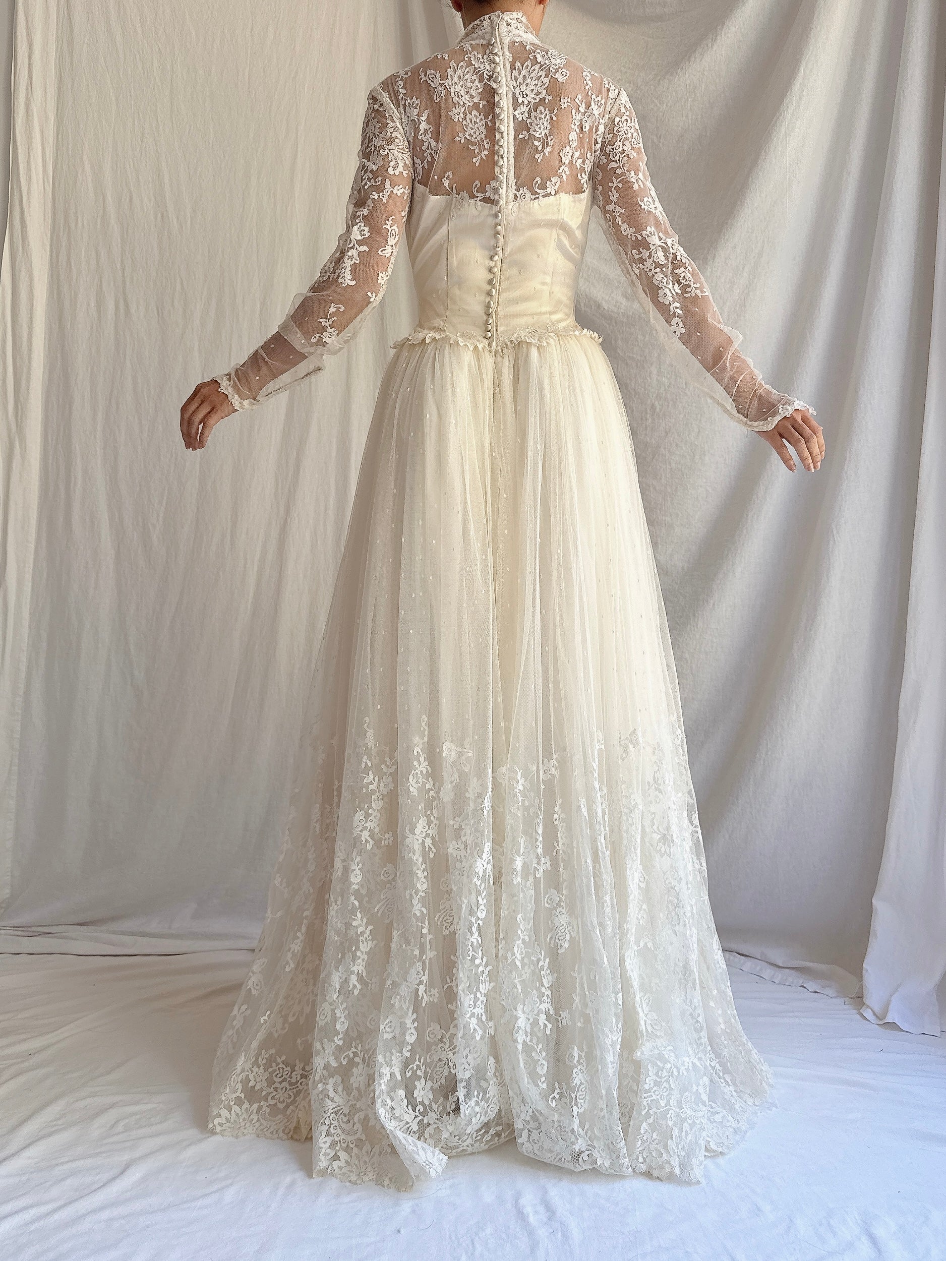 Vintage Silk Lace Gown - Size XS/S