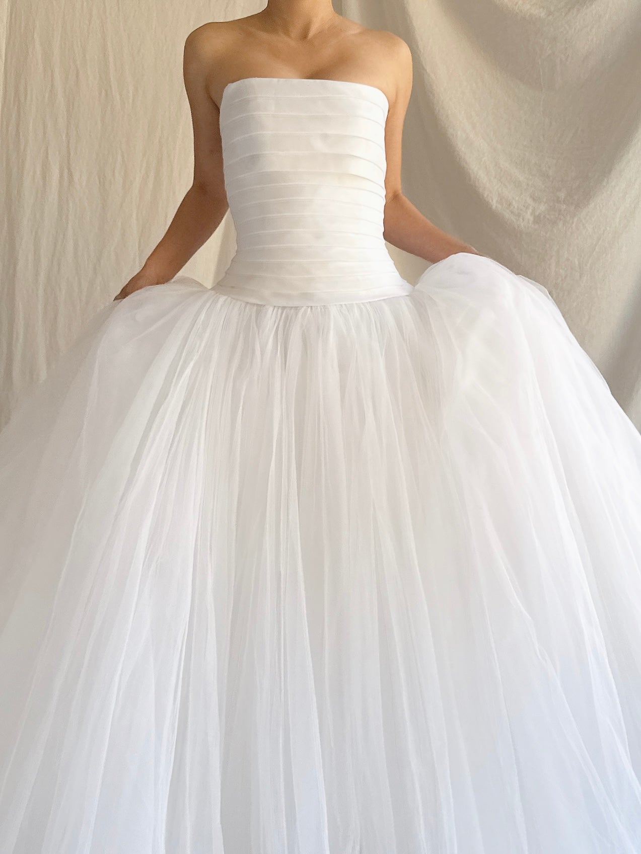 1990s Oleg Cassini White Tulle Gown - M/8