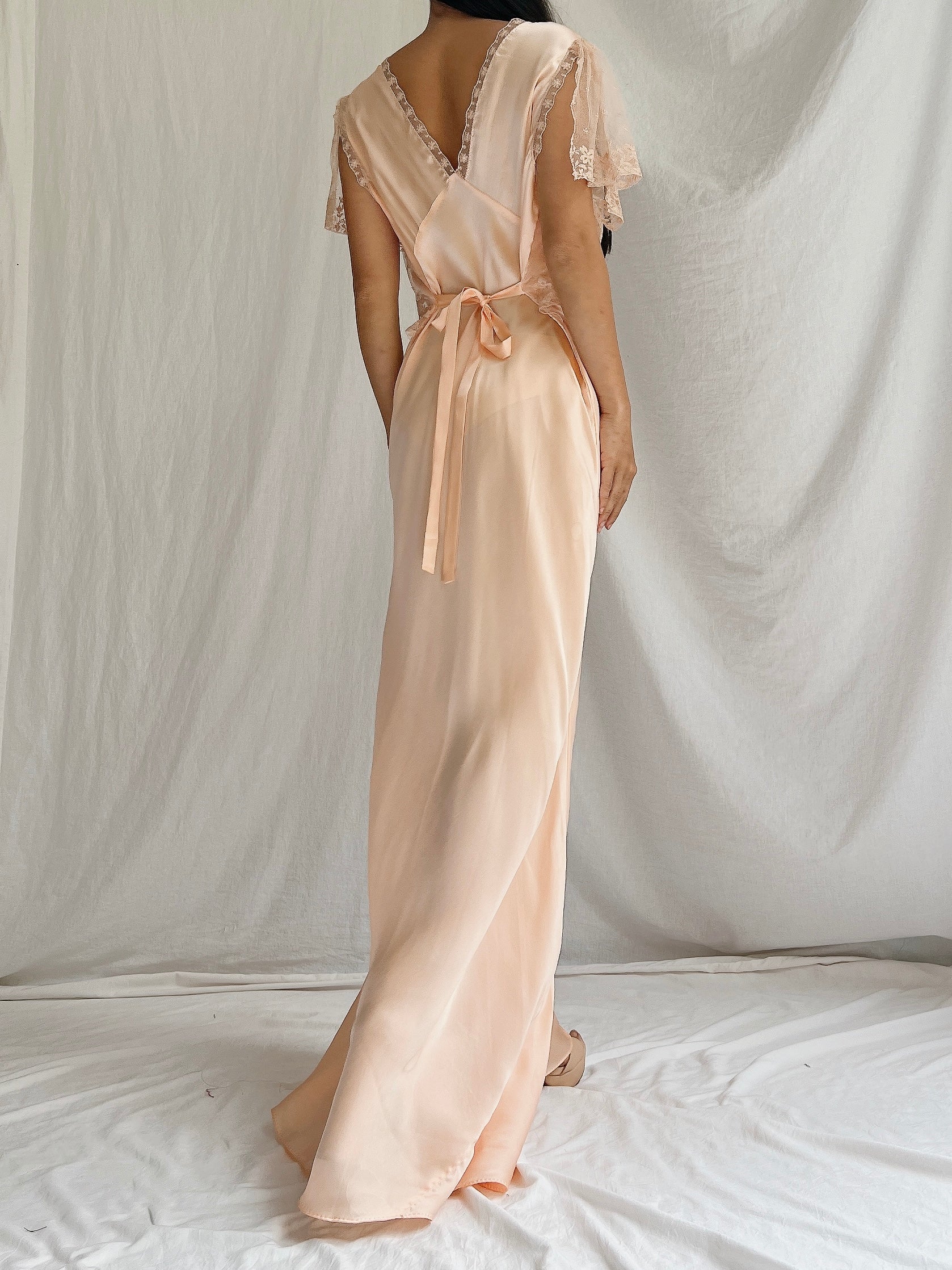 1930s Peach Silk Slip Dress - S