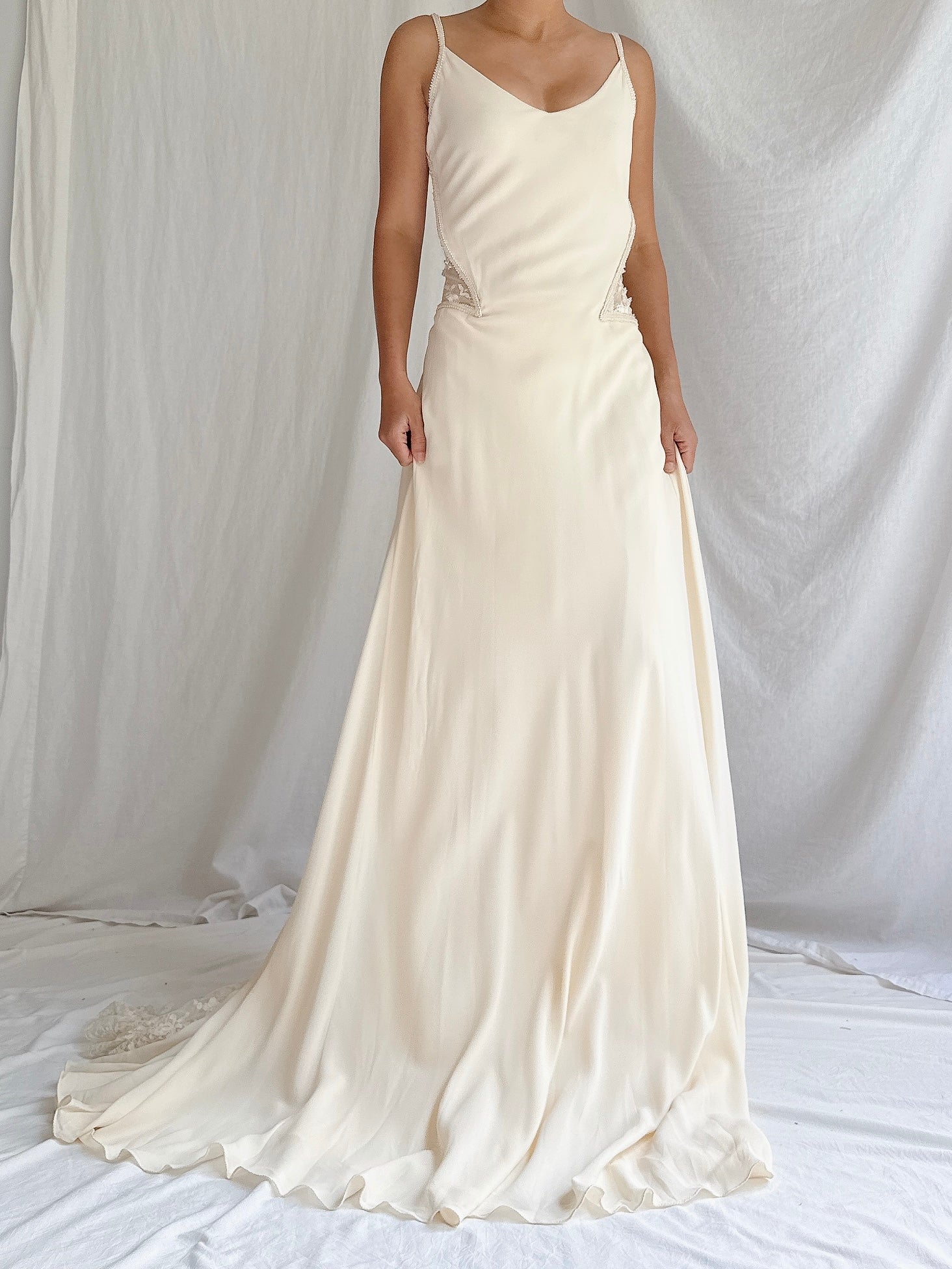 Vintage Silk Crepe and Lace Gown - S/M/6