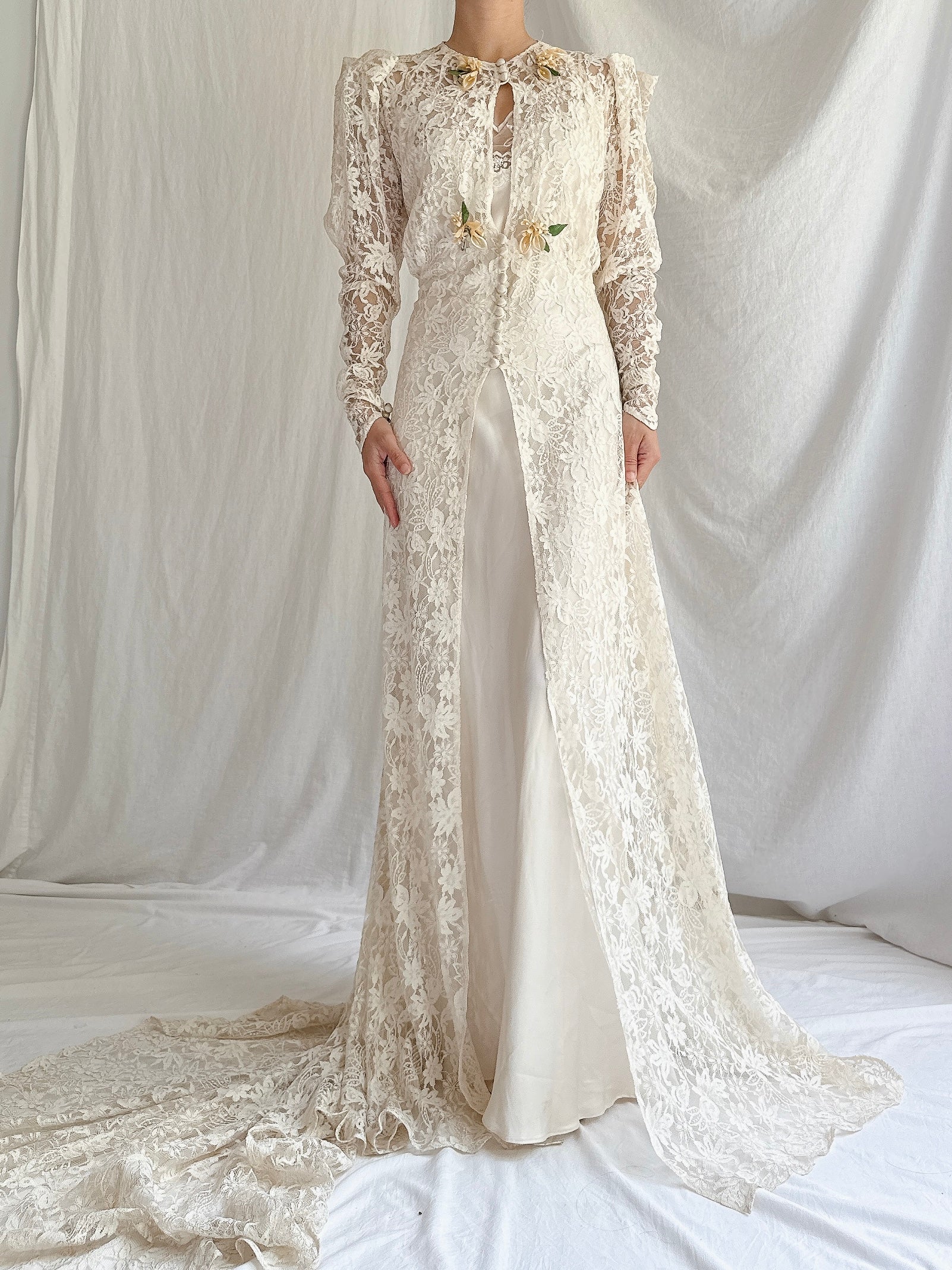 1930s Lace Gown with Slip - S