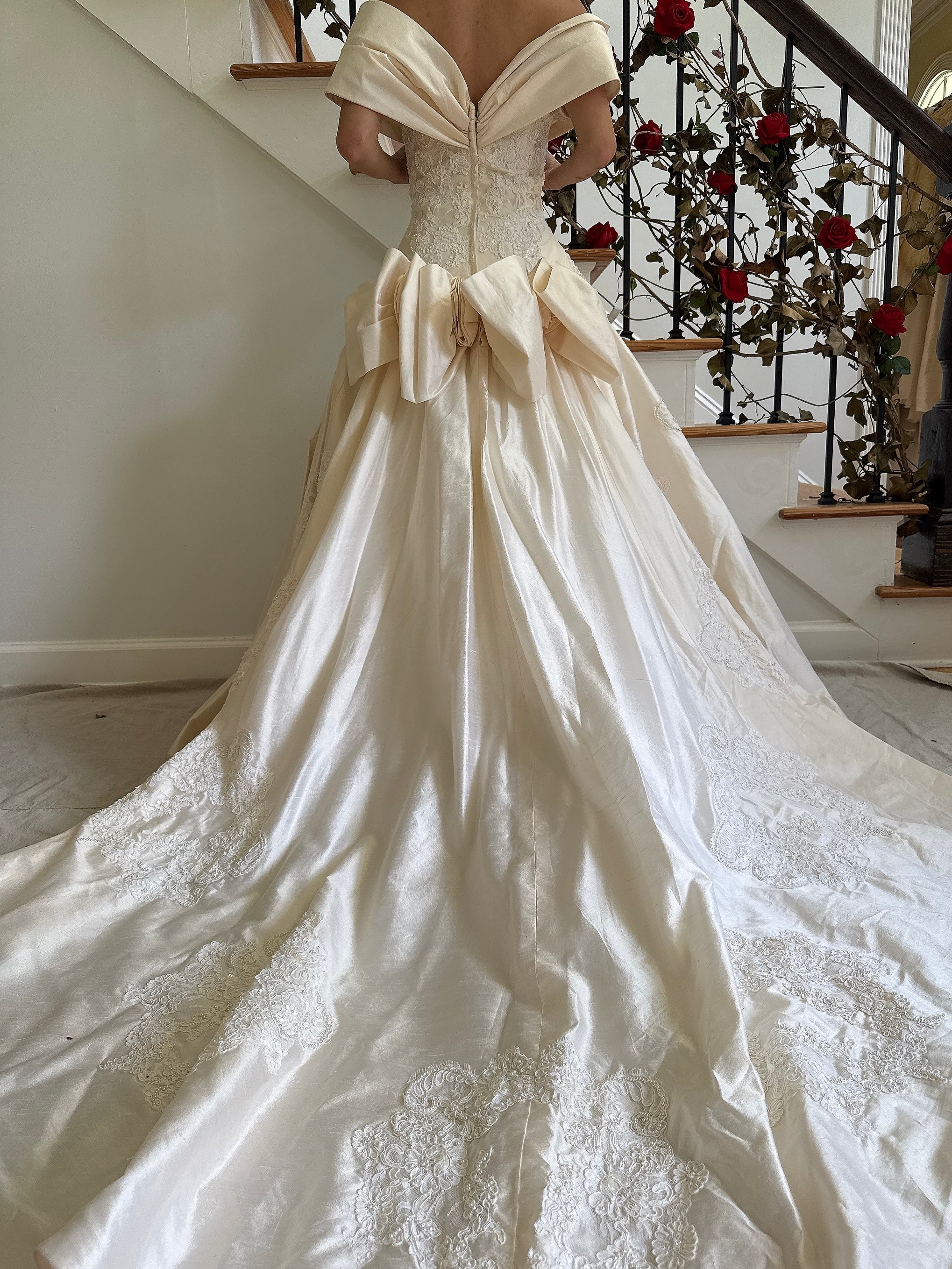 Vintage Saks 5th Ave Silk Off-the-Shoulder Gown - M
