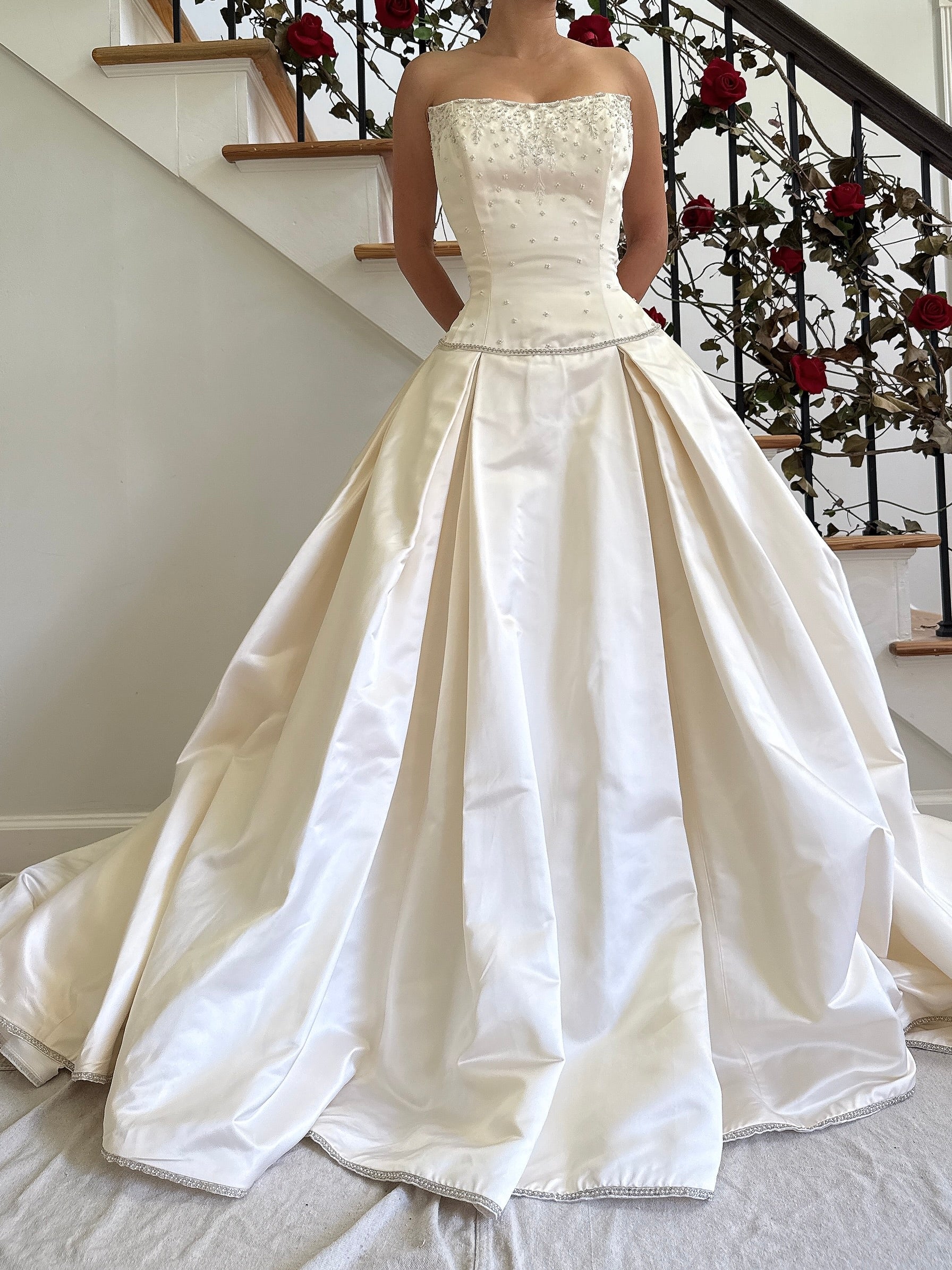 Vintage Eve of Milady Silk Gown - M