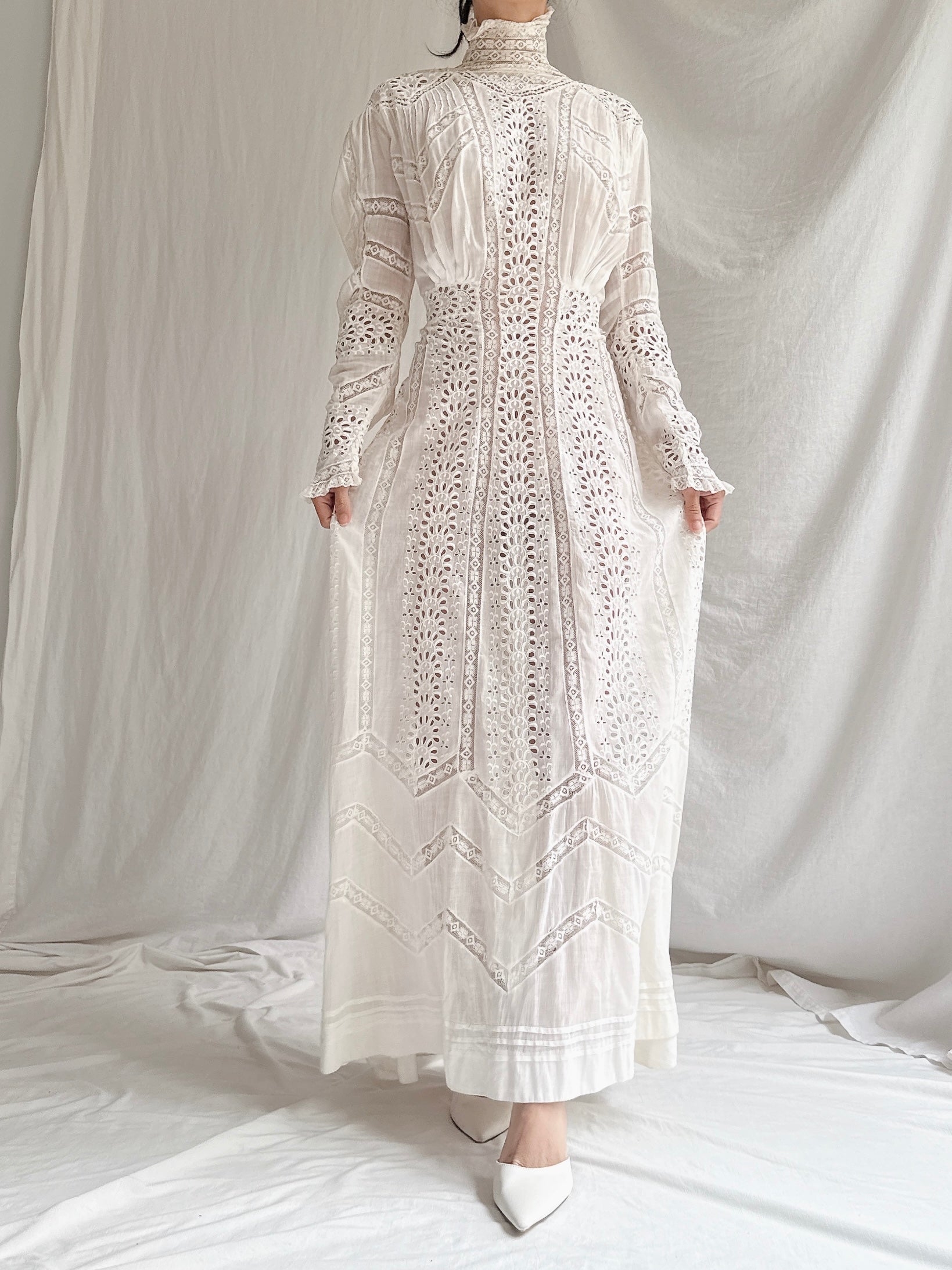 Victorian Cotton and Lace Dress - XS