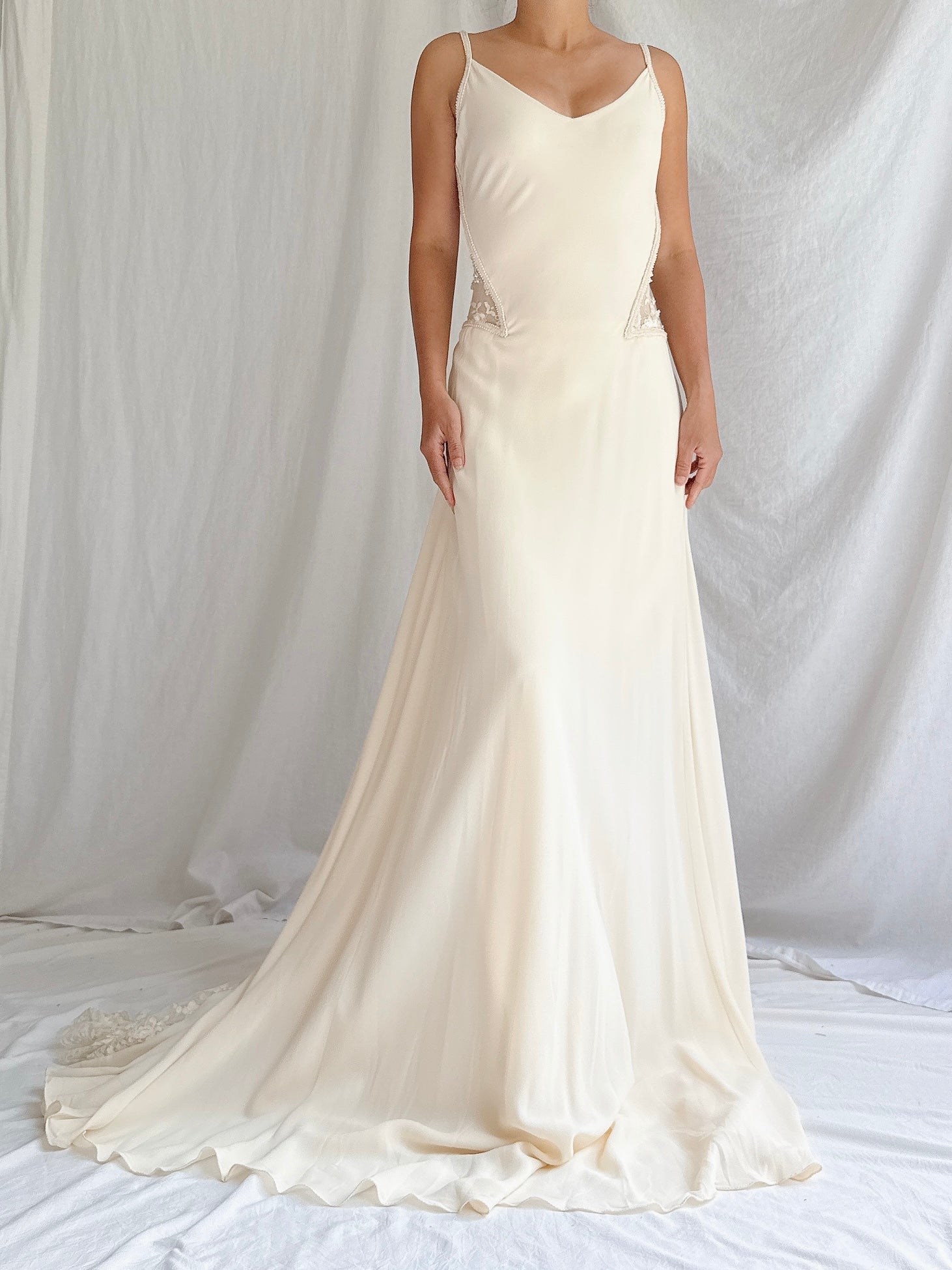 Vintage Silk Crepe and Lace Gown - S/M/6