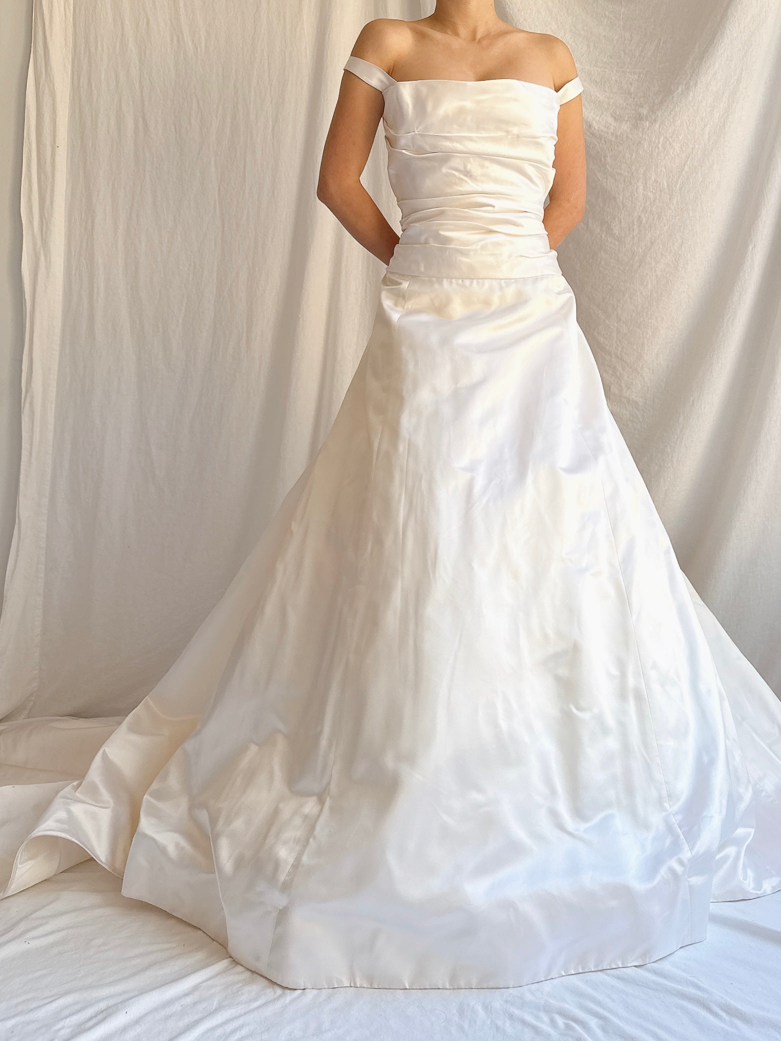 Vintage Silk Vera Wang Gown - L/US 12/14