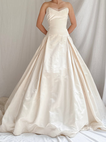1990s Lazaro Silk Gown - M/8