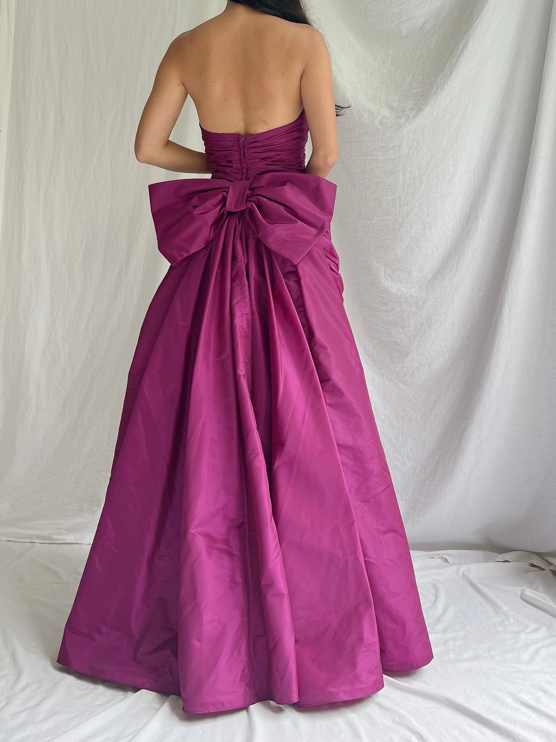 1990s Victor Costa Ruche Gown - S/6