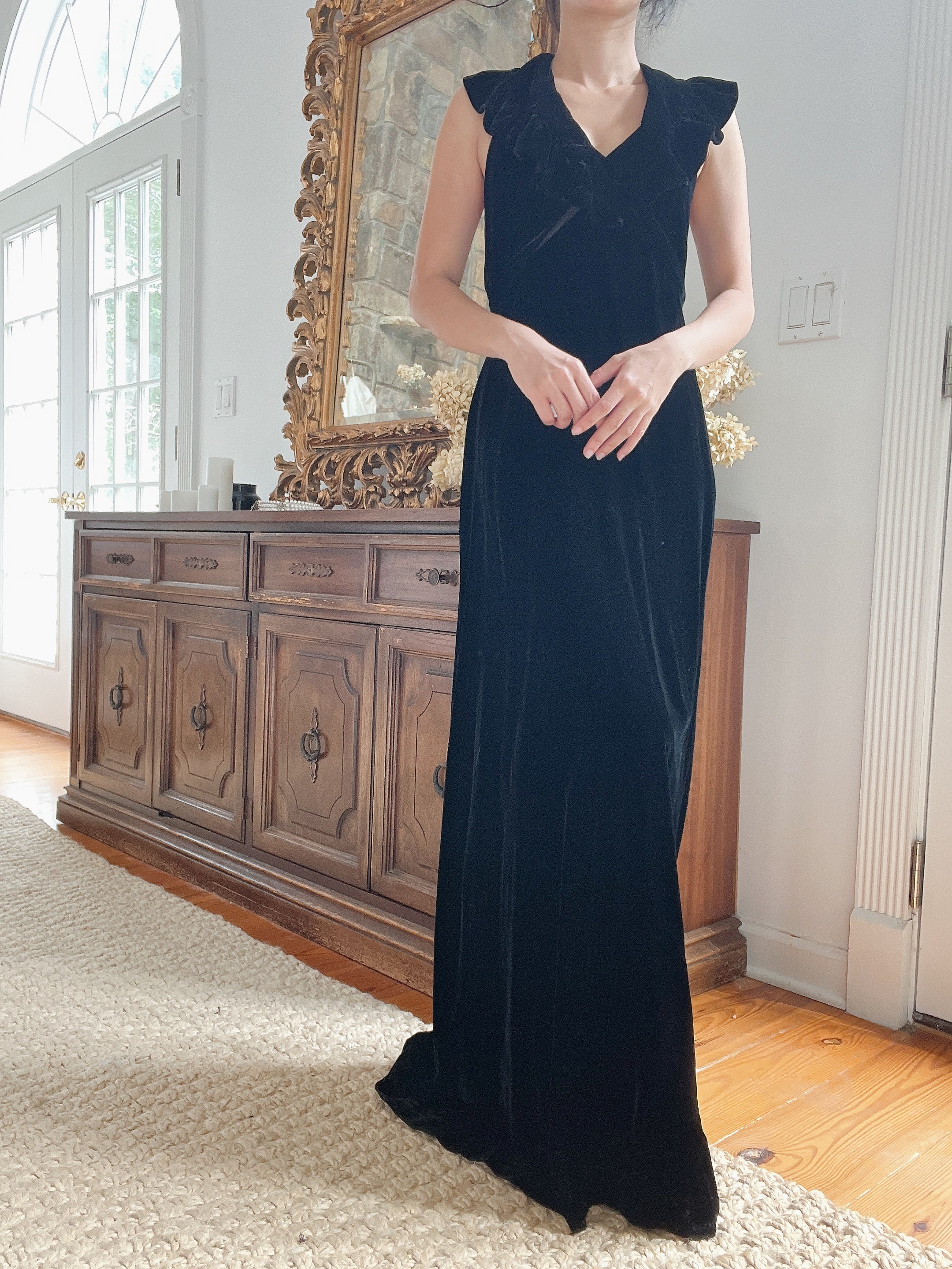 1940s Black Velvet Gown - XXS