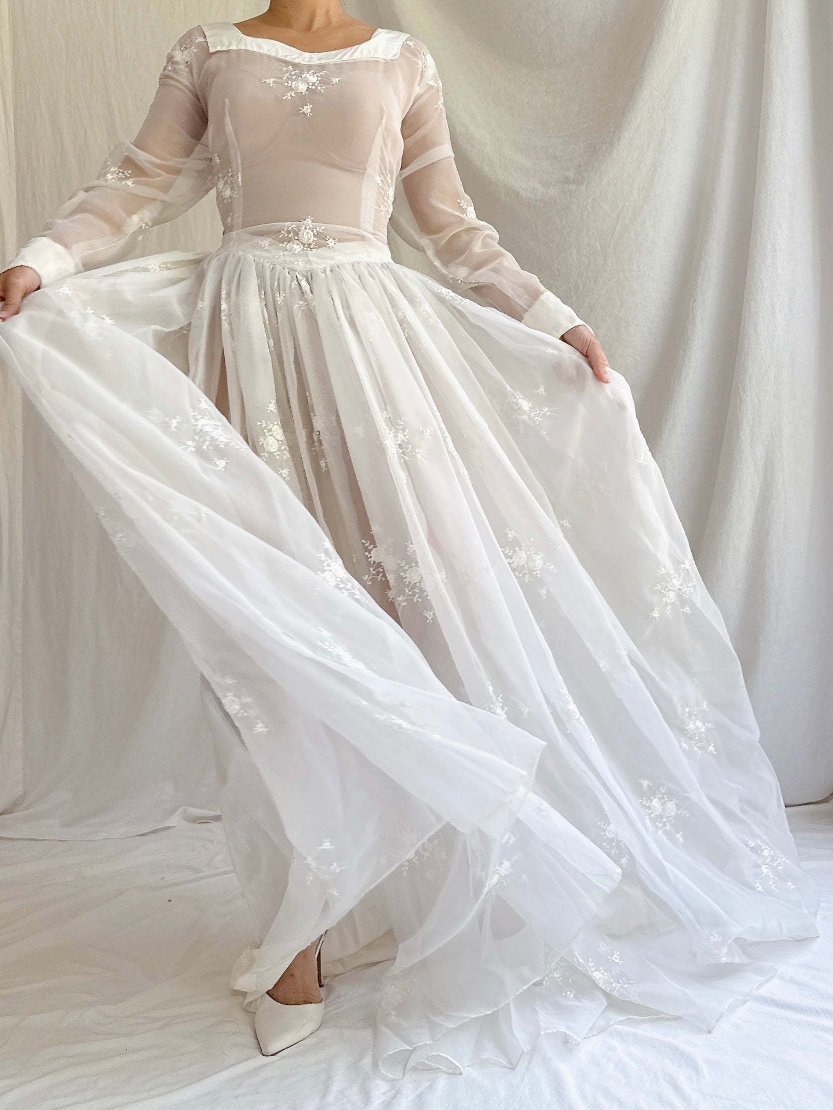 1940s Sheer Nylon Embroidered Dress - S/M