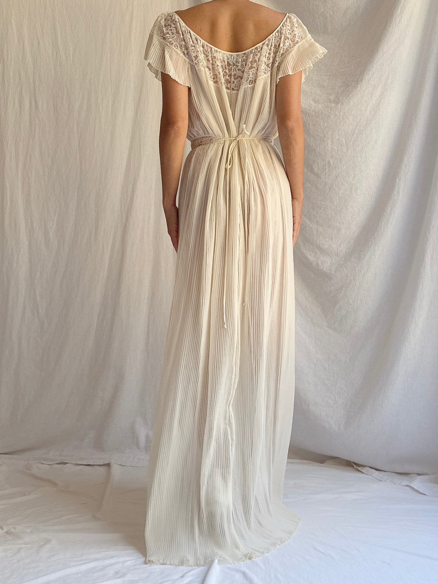 Vintage Sheer 2-Piece Set - S-M