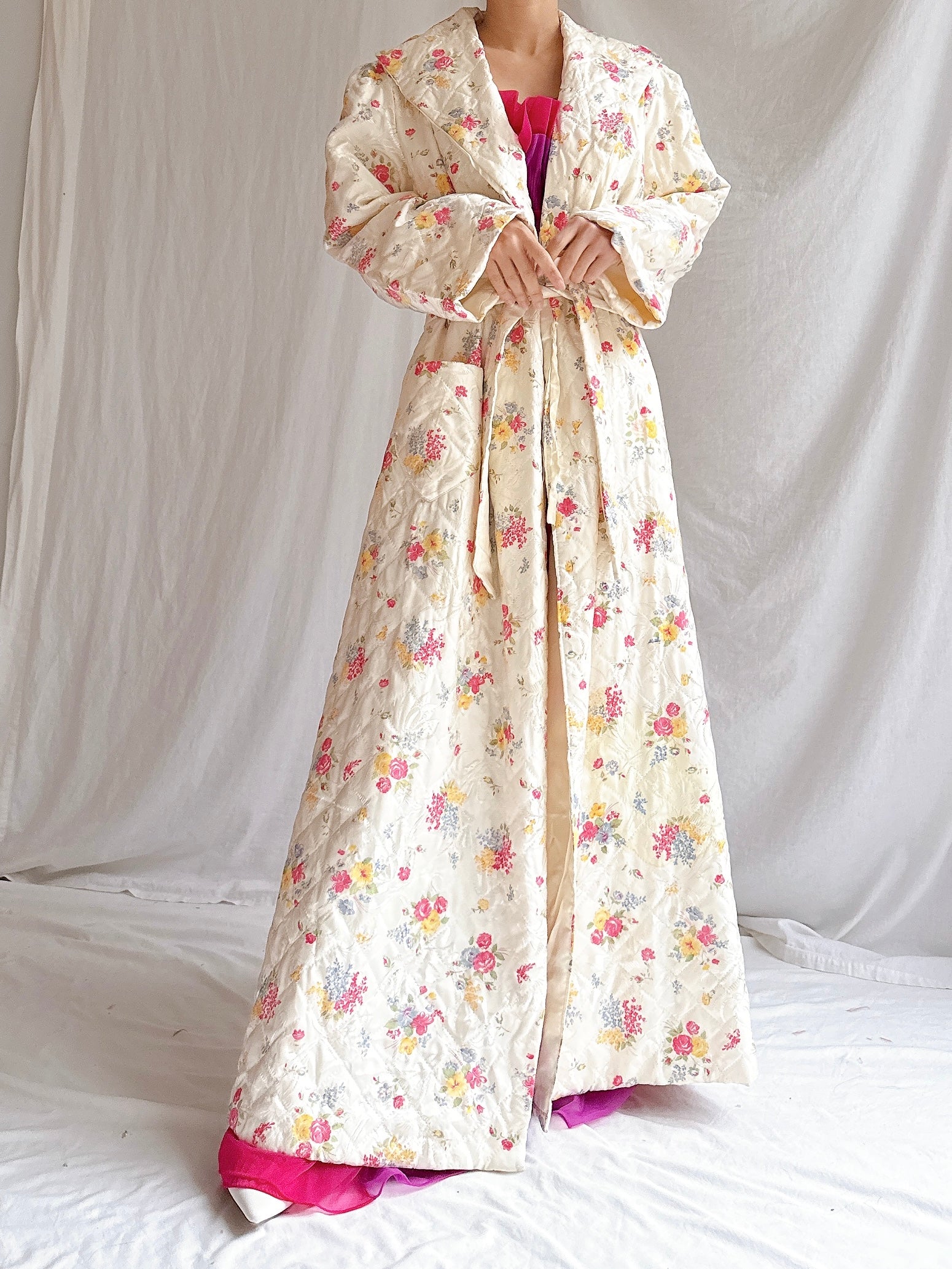 1940s Satin Floral Quilted Coat - S